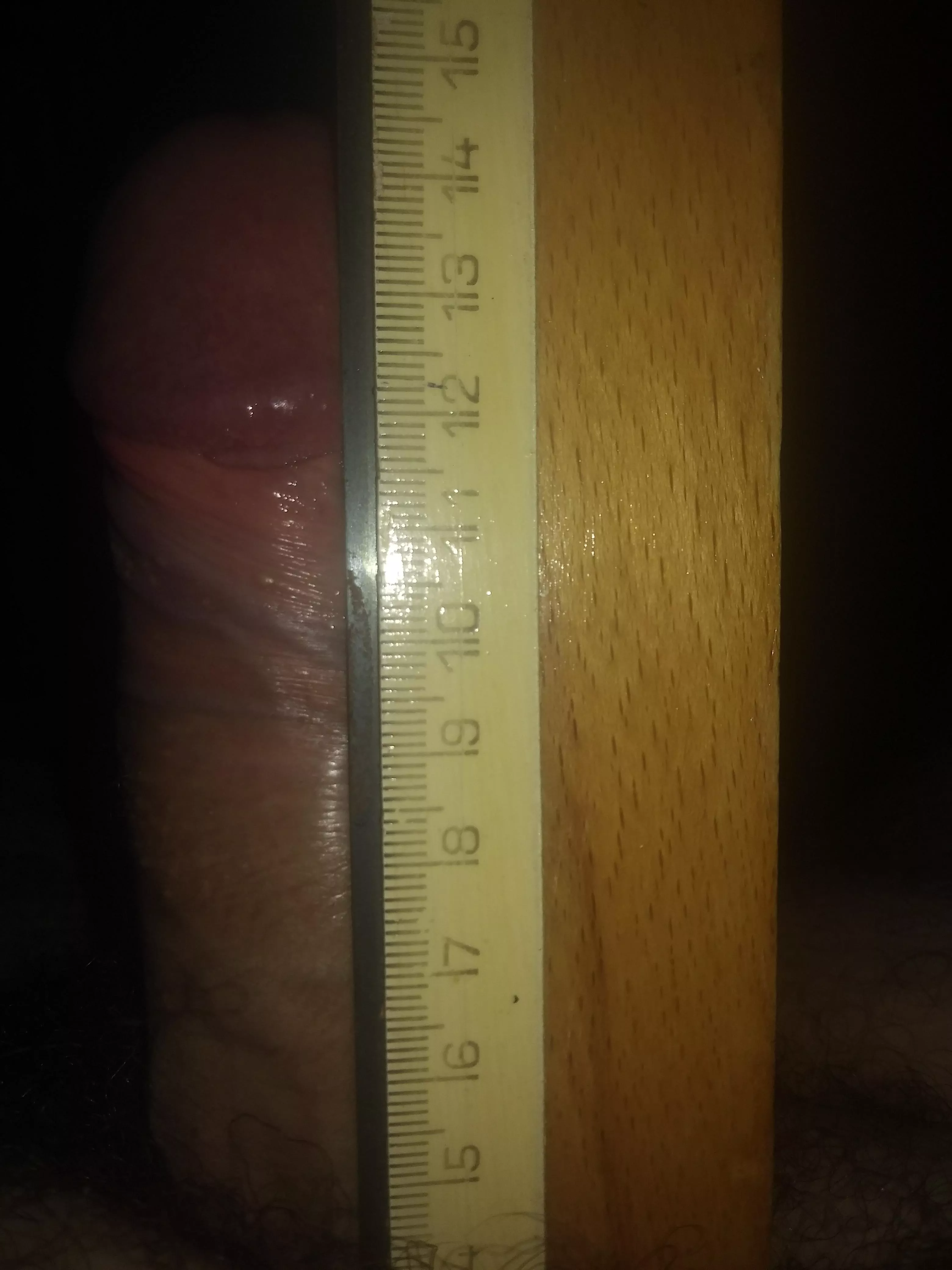 ~14.5 cm (5.7