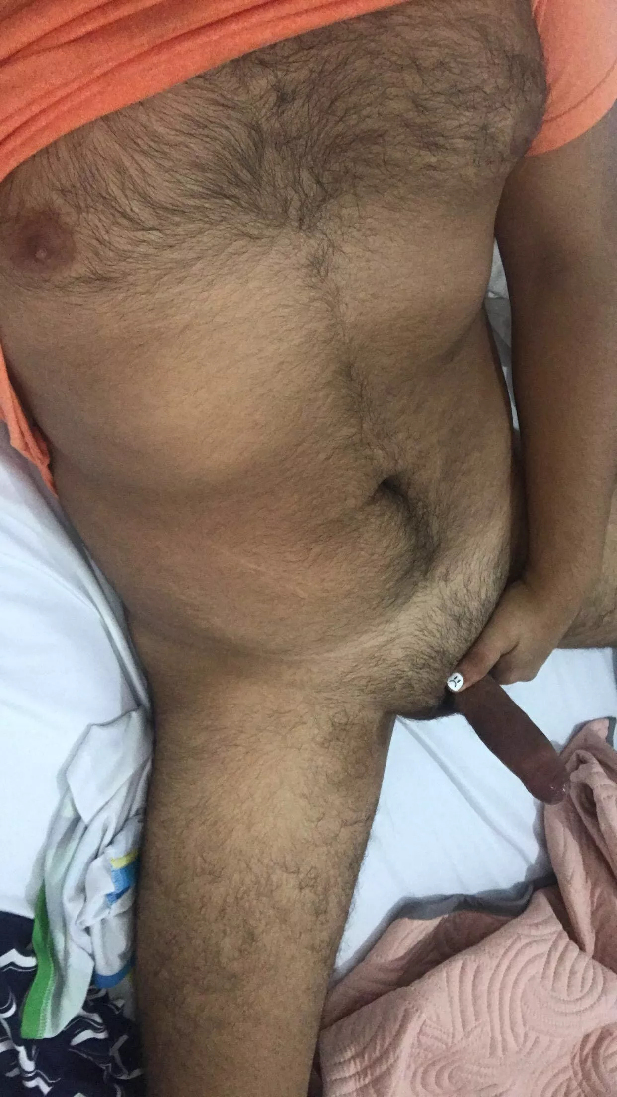 18 mexican hairy chubby, 4” uncut looking for chubby or bear to have some fun, face is plus. Sc: F_escalamte3861