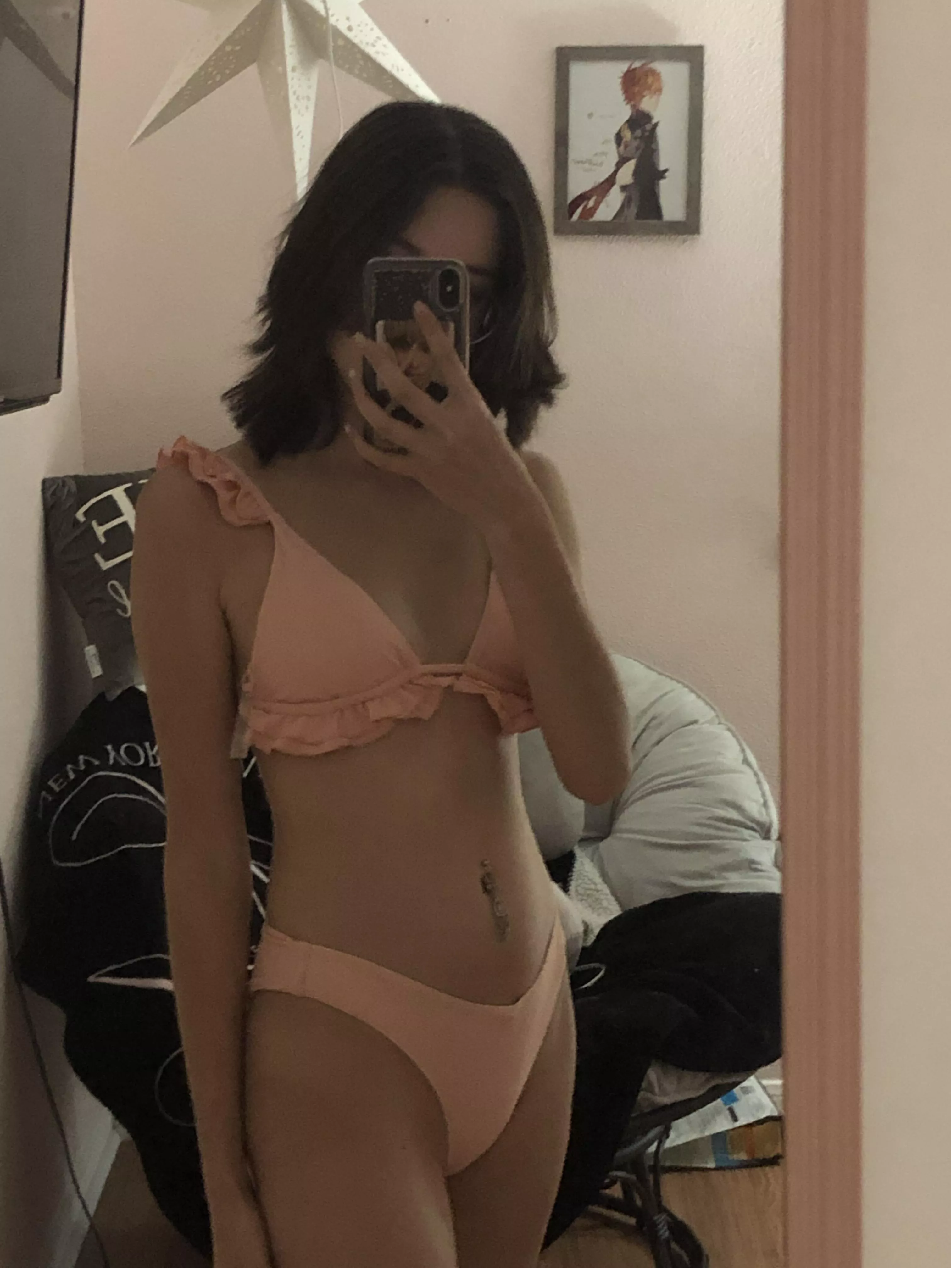 [18F] new swimsuit. don’t know how i feel about the way my body looks in it