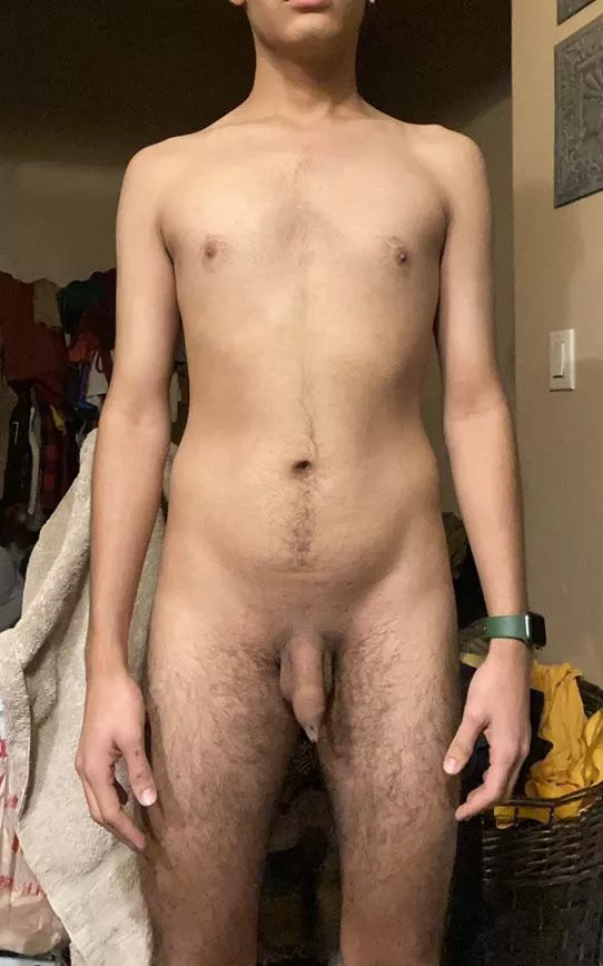 18(m) Insecure about my small penis and balls. Opinions are welcome