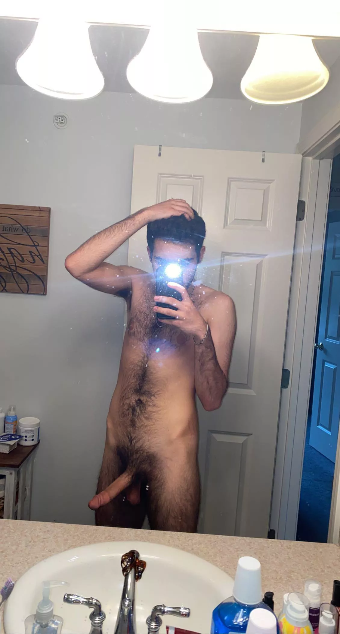 19 usa hairy af horny hmu my otters