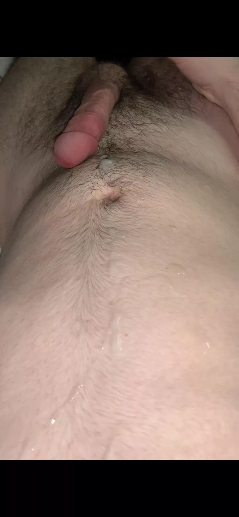 (19) woke up horny and busted a big load💦 Link to full vid in comments and bio⬇️