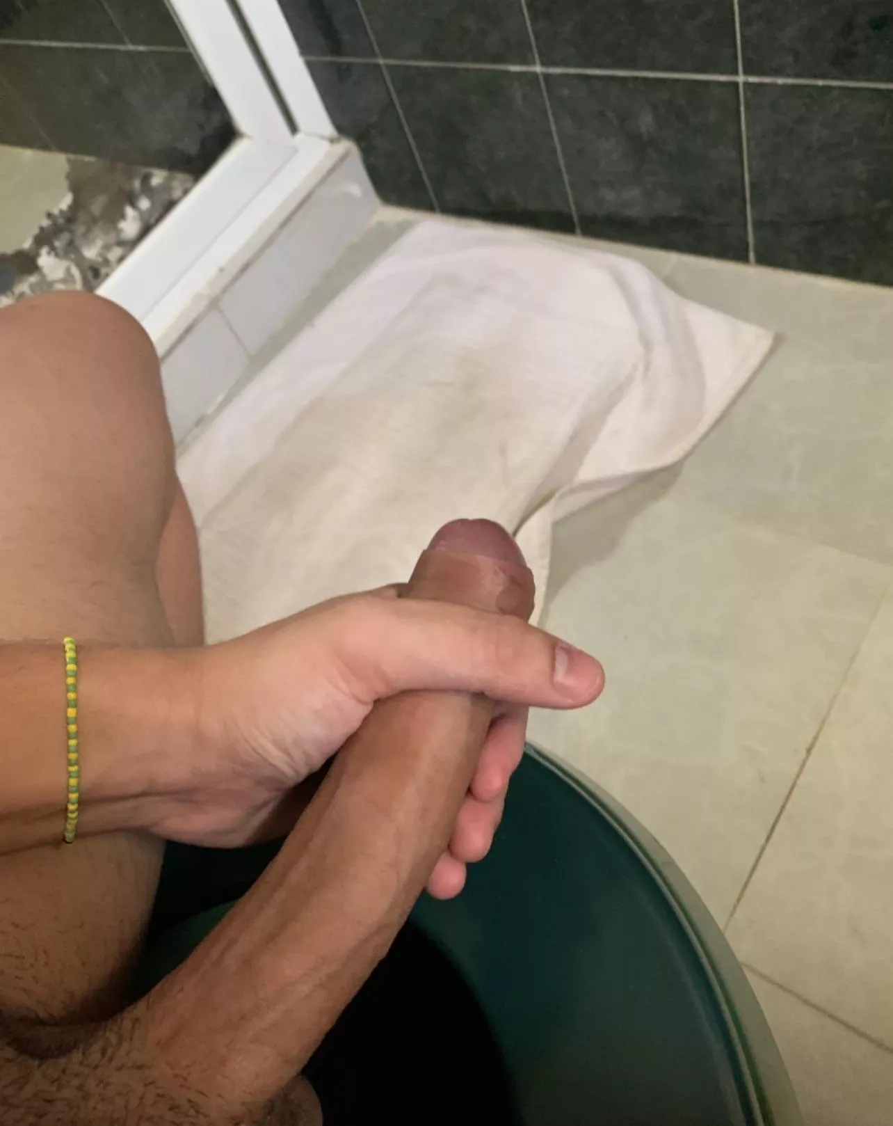 20M lookign for big cocks. Add my snap tylercou95