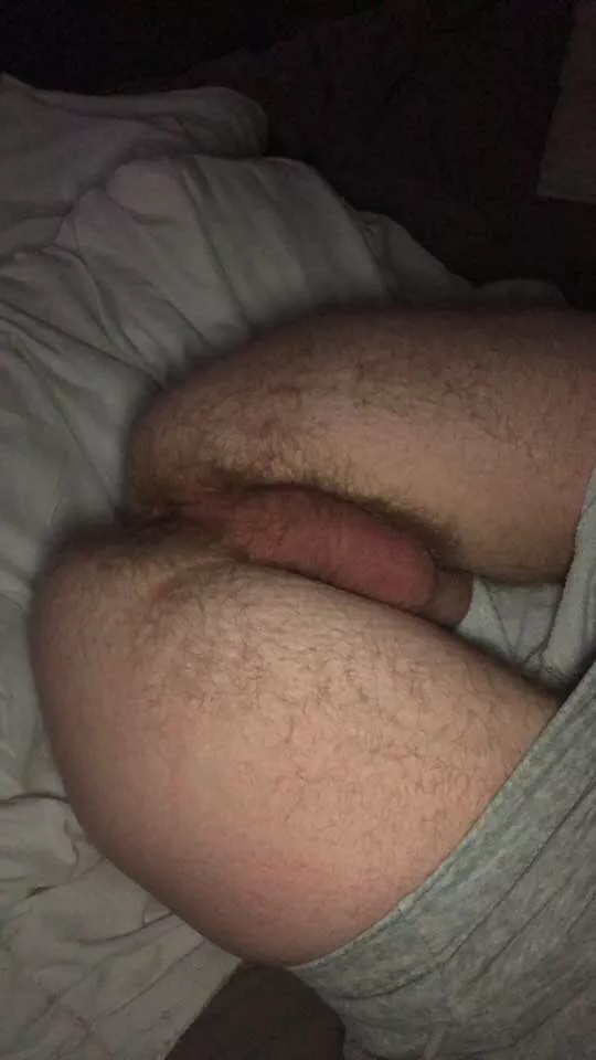 21 Aus Curious as fuck