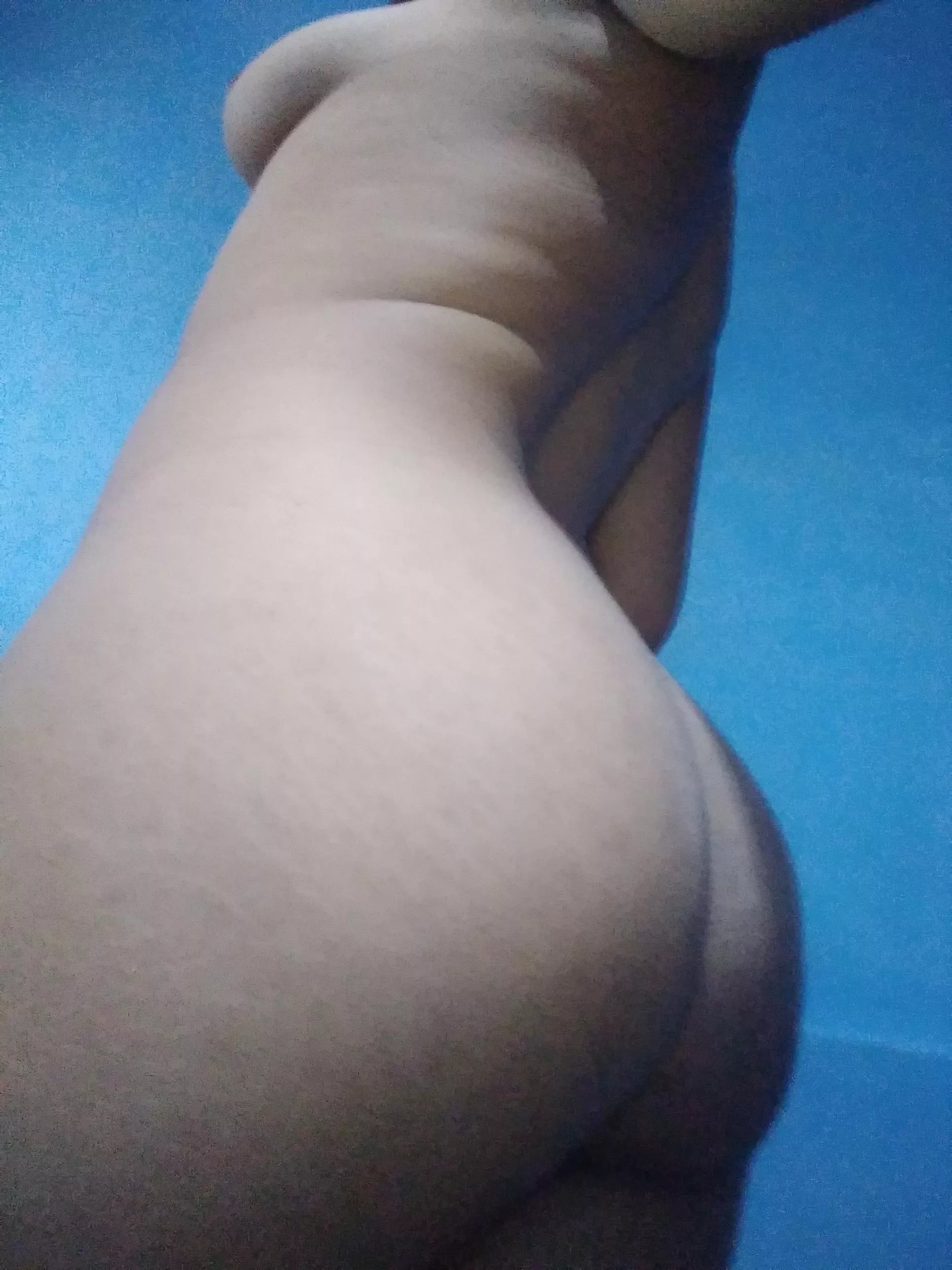 [21][SELLING] 🍑 Nudes • Vids • Video chat • Sexting • Gfe • Custom Vids • I can verify√😈 Cheap prices Kik: Nicohl28 telegram : @nicohl28