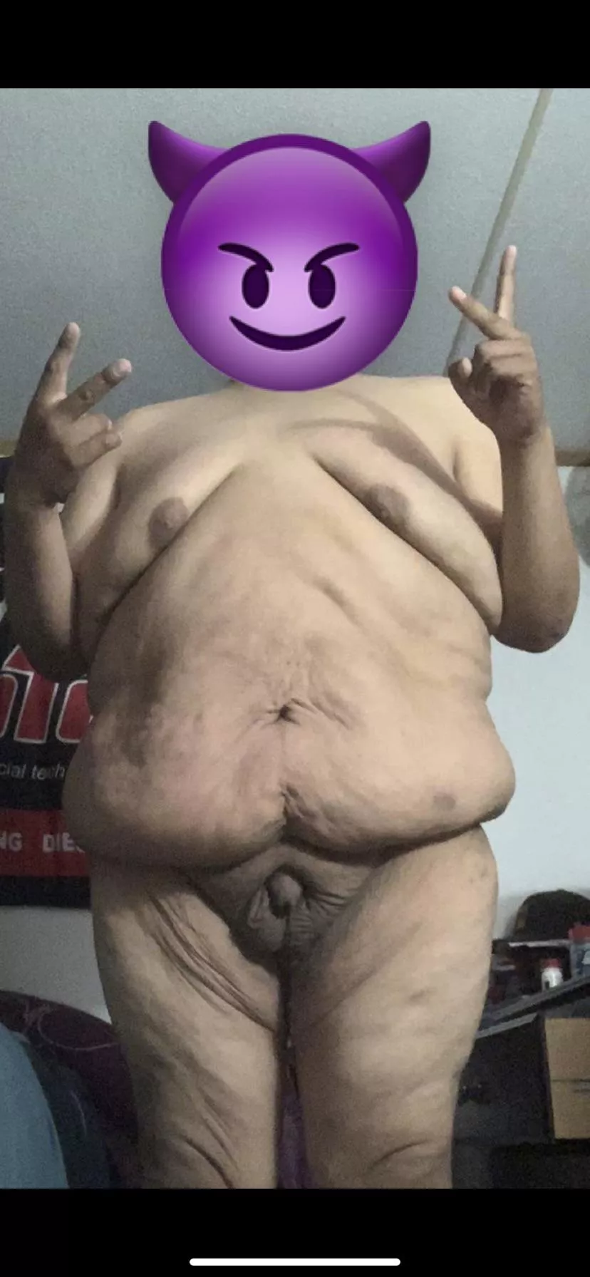 [24] big guy small penis