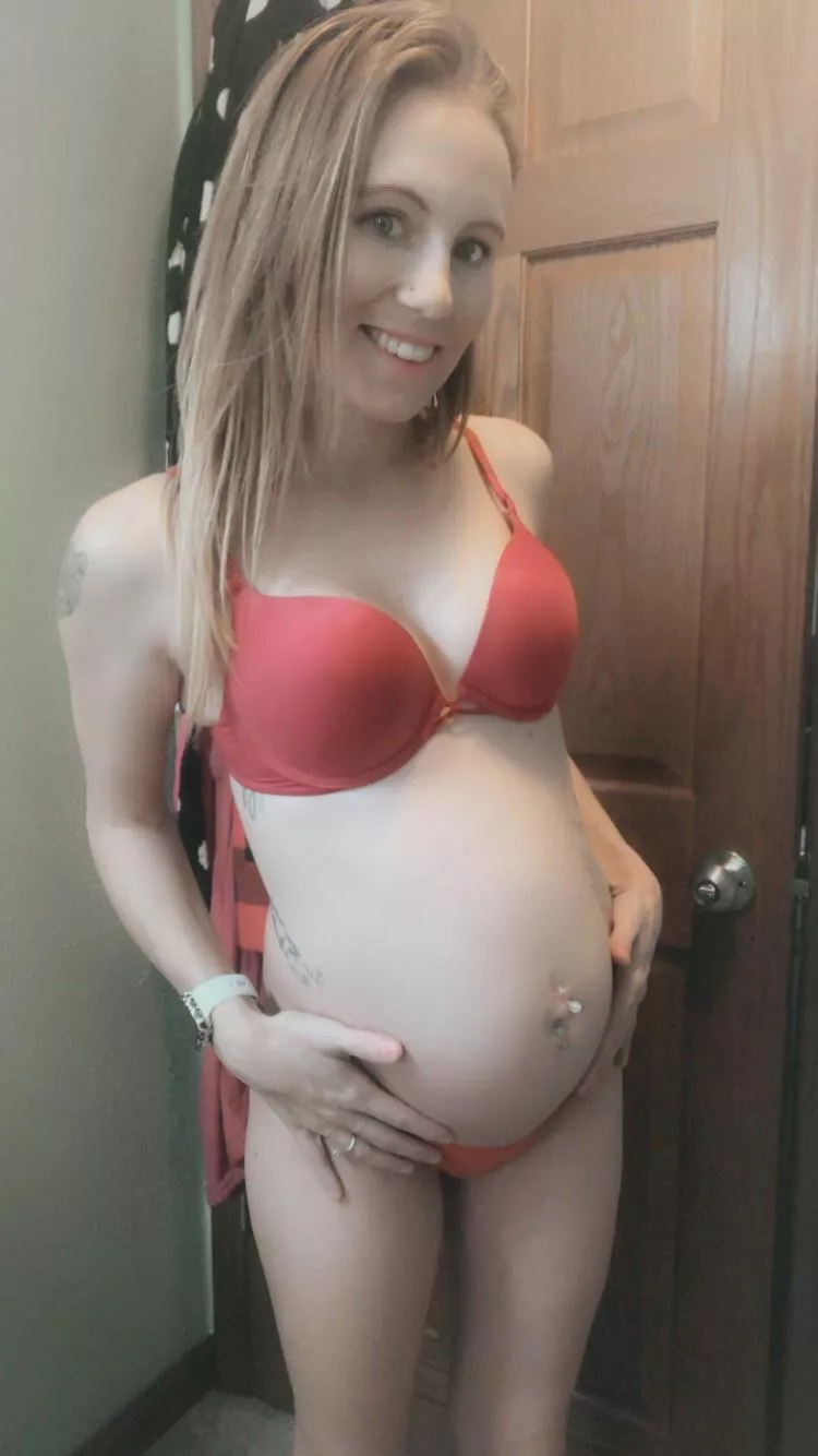 27 week bump