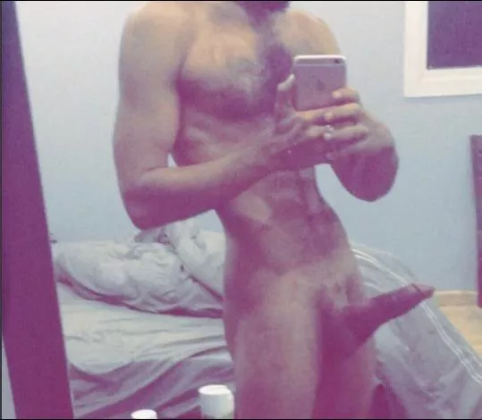 28 dom top for manly looking/acting slave…. kik Rahaf_1475756