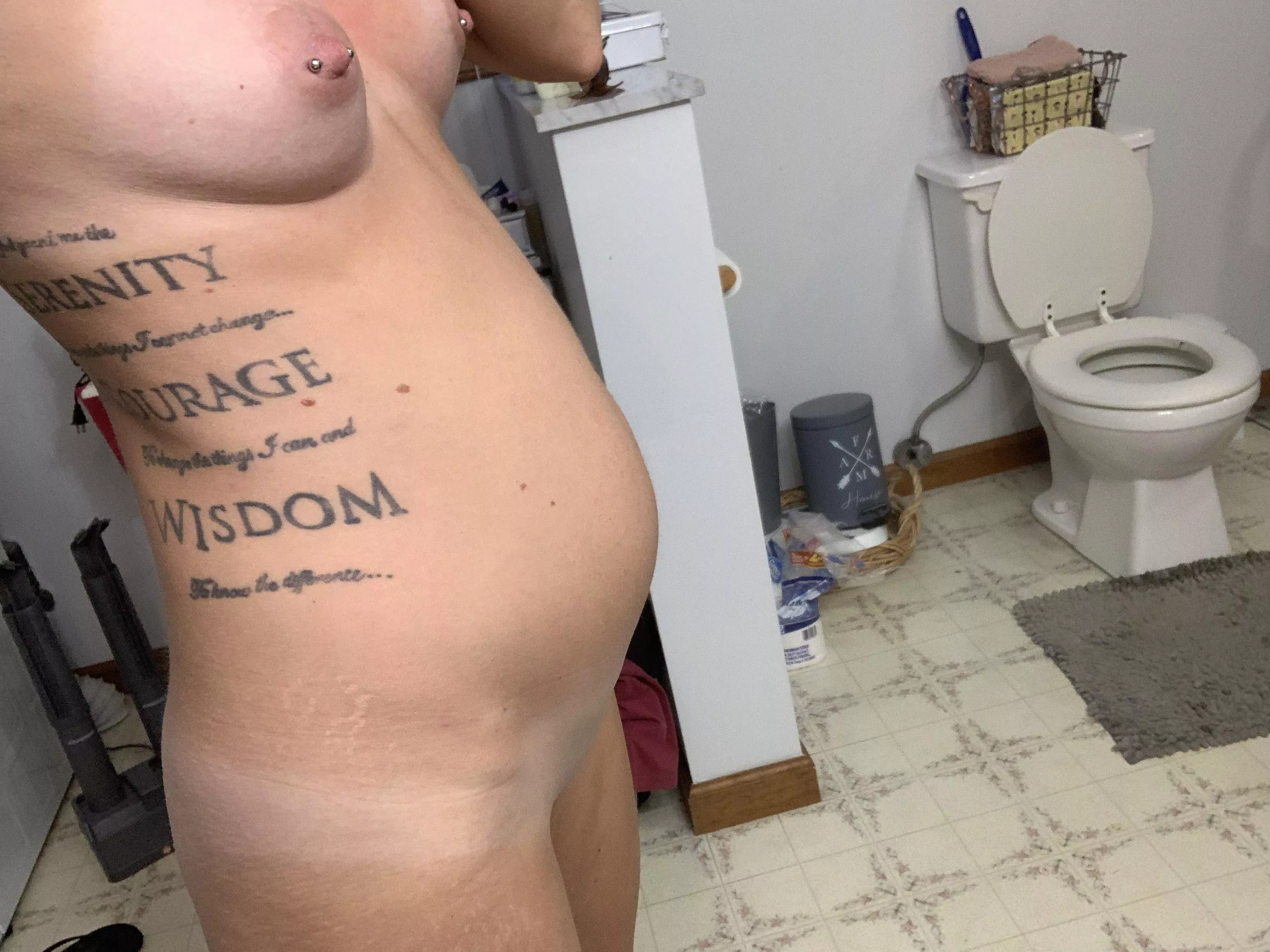 31yo. 12 weeks now. Hmu to see more 😜