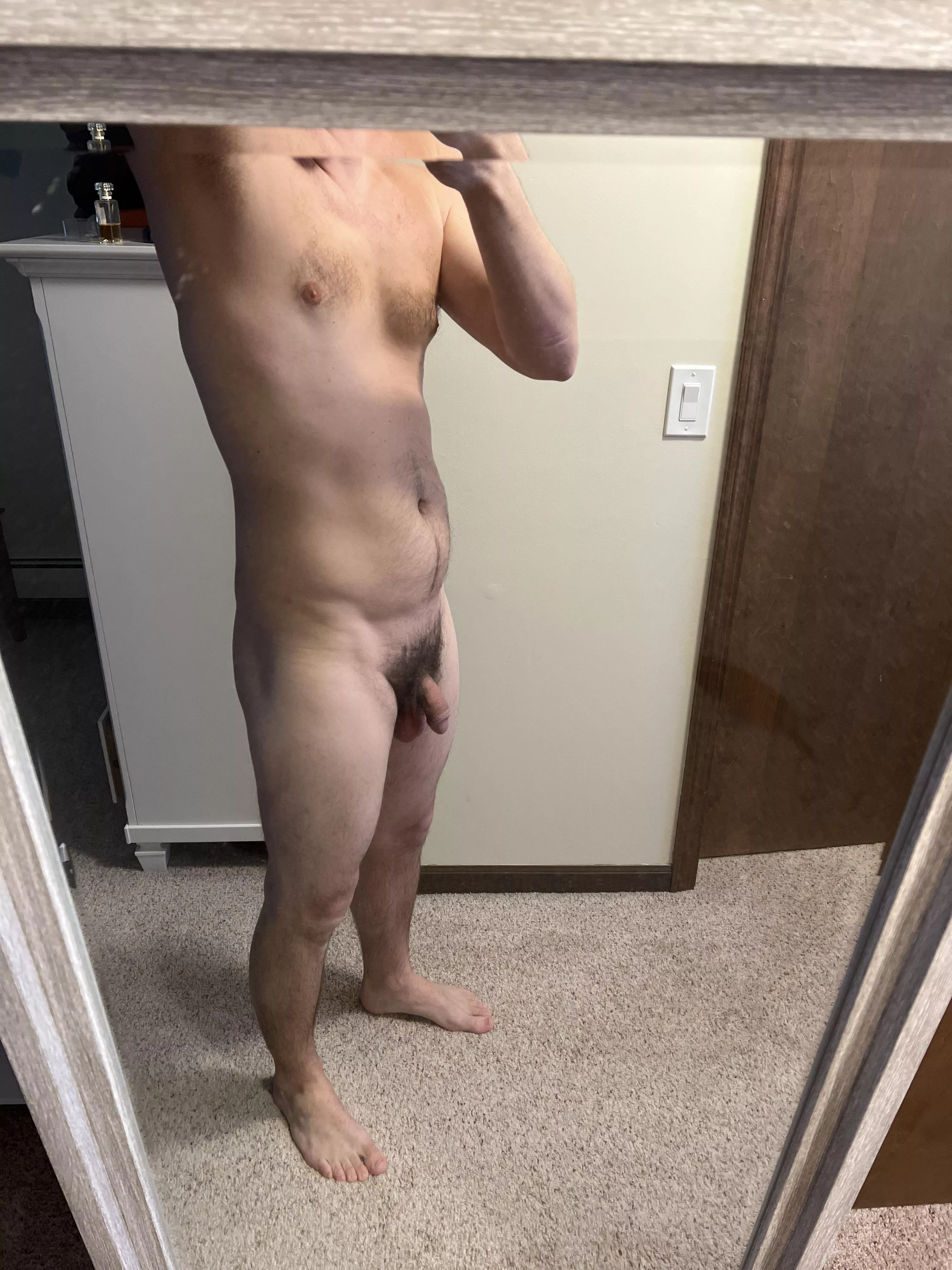 32, 5â€™11â€, 190lbs.