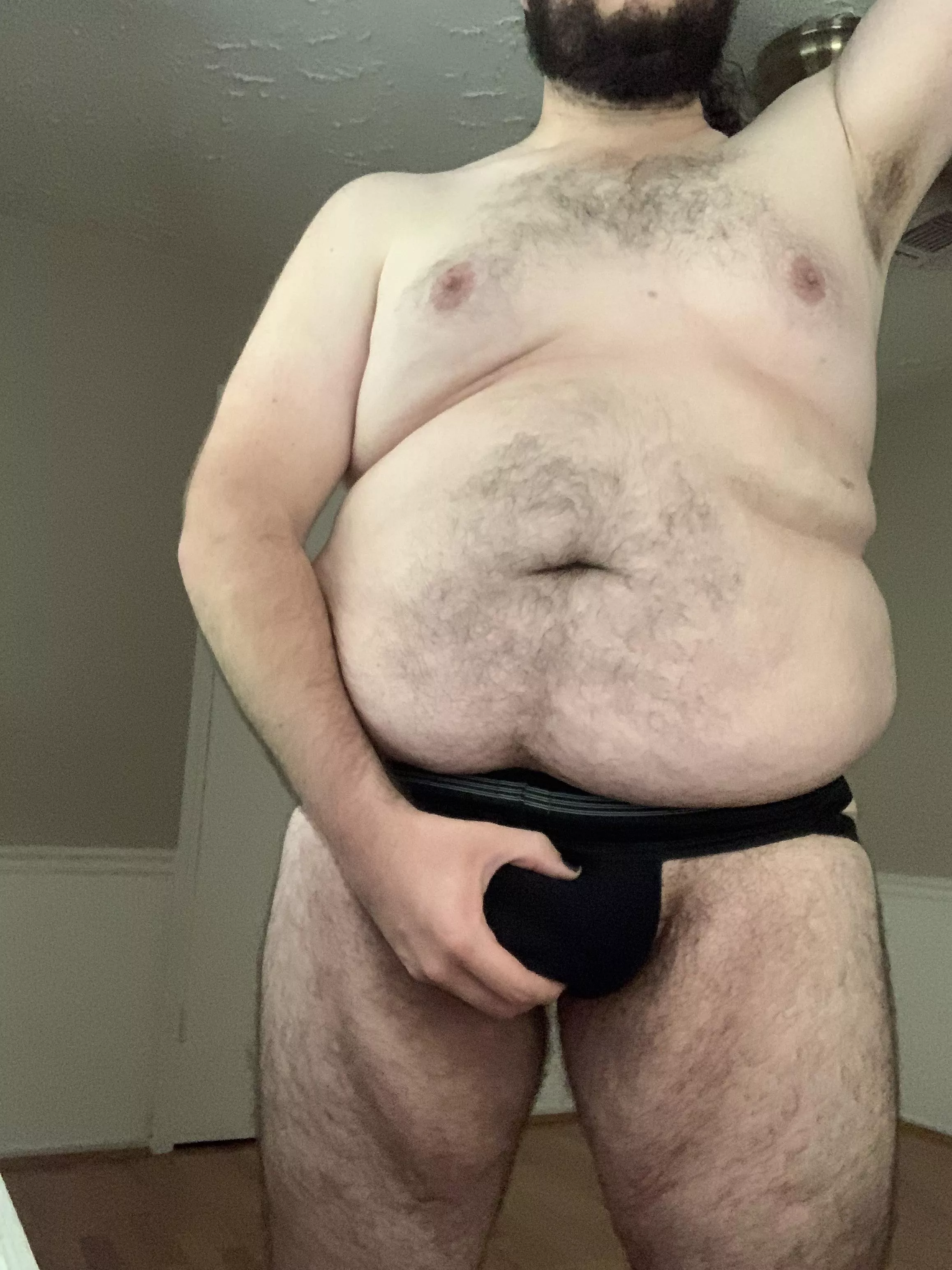 32 Married chub, need a good workout partner.