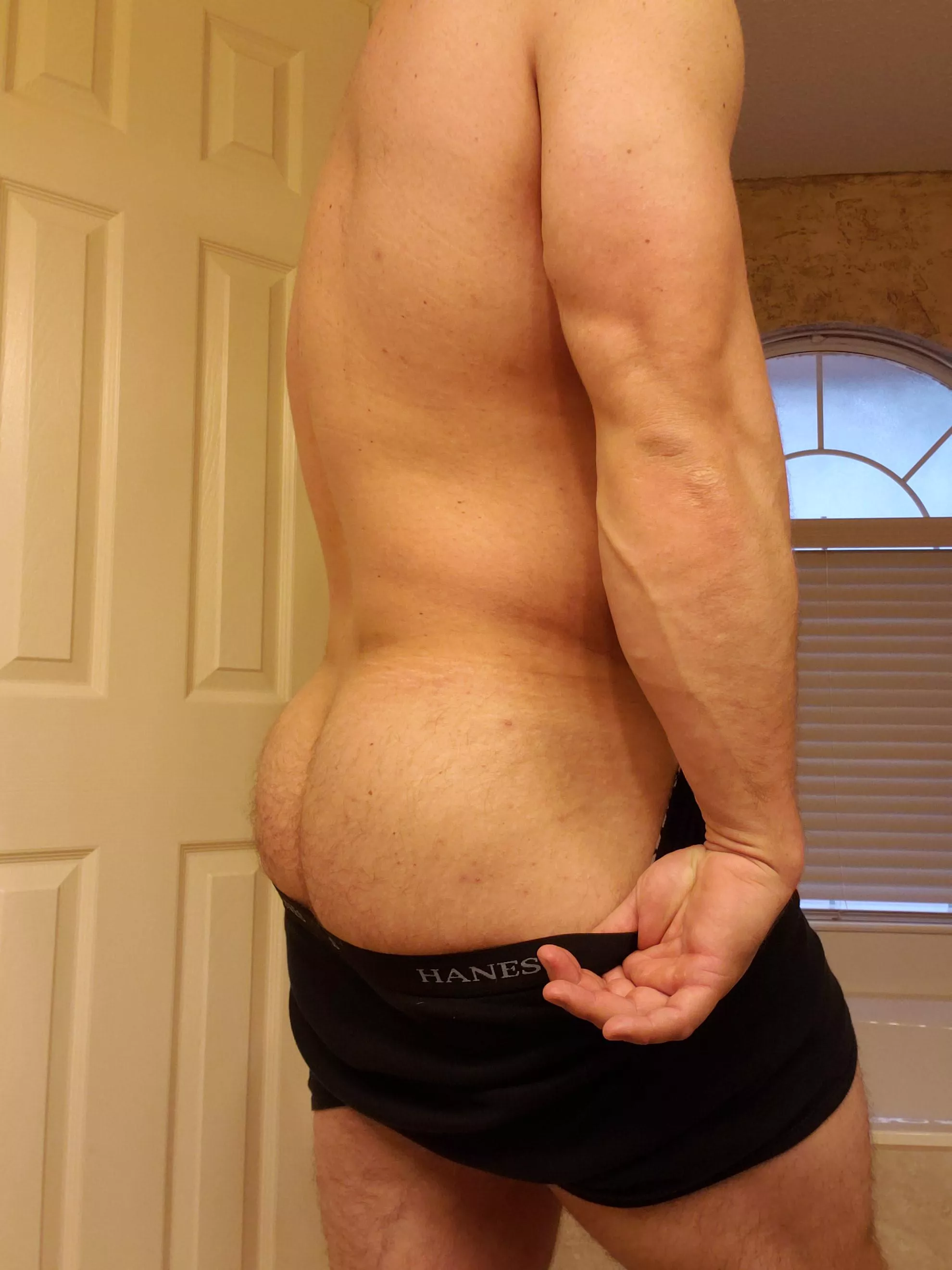 [37][m] first time posting here