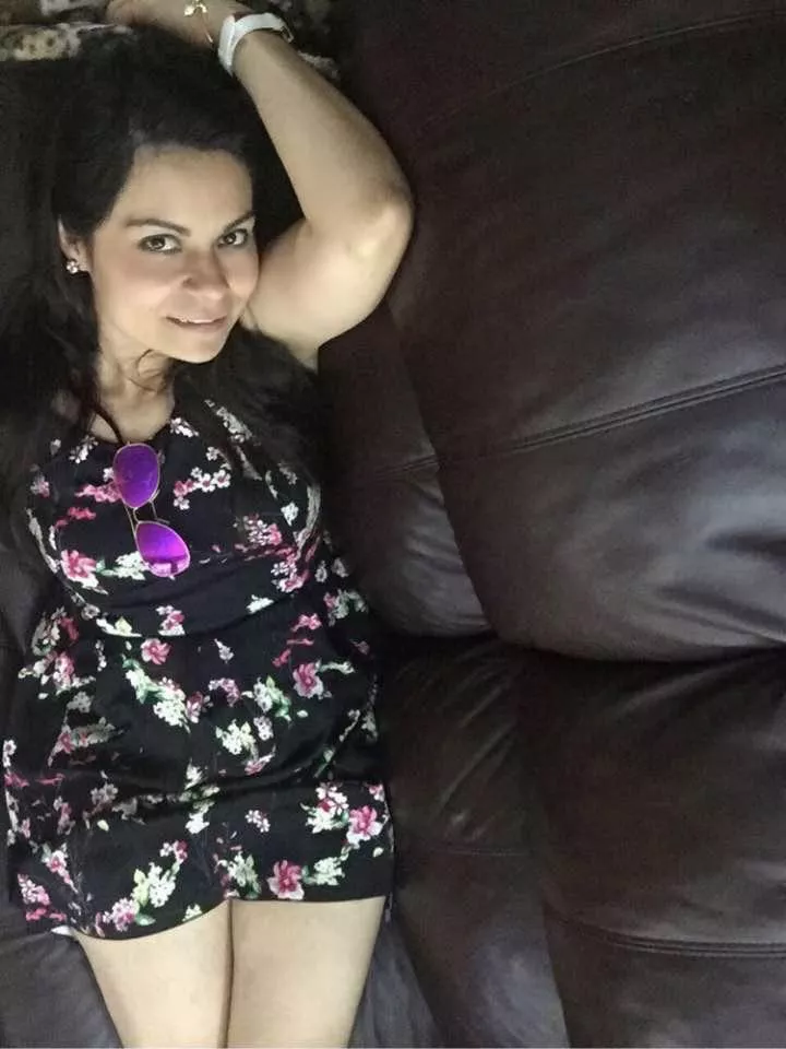 [40F] Latina milf