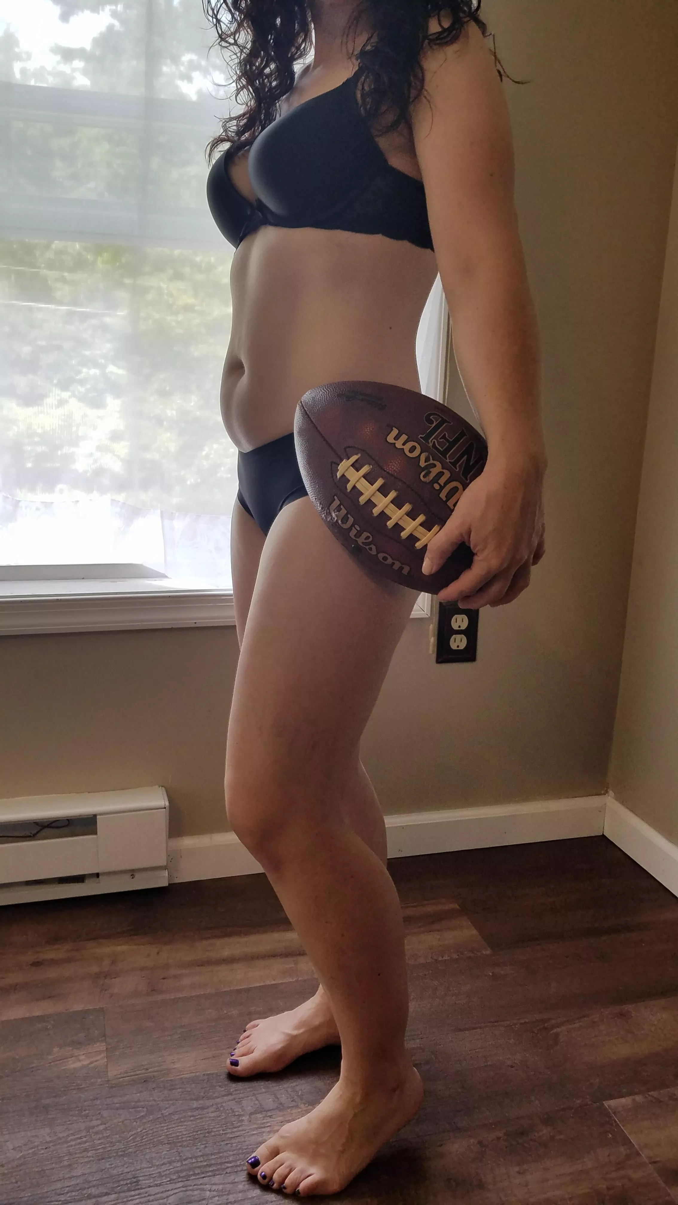 40yr old mom and teacher. Want to play tackle or 2 hand touch?