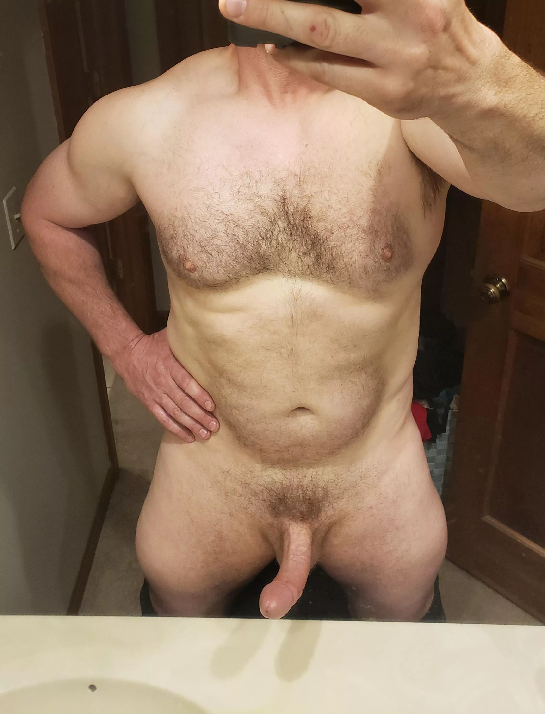 [42] It's been so long for a good counter fuck! Anyone else enjoy being dicked down on a counter?