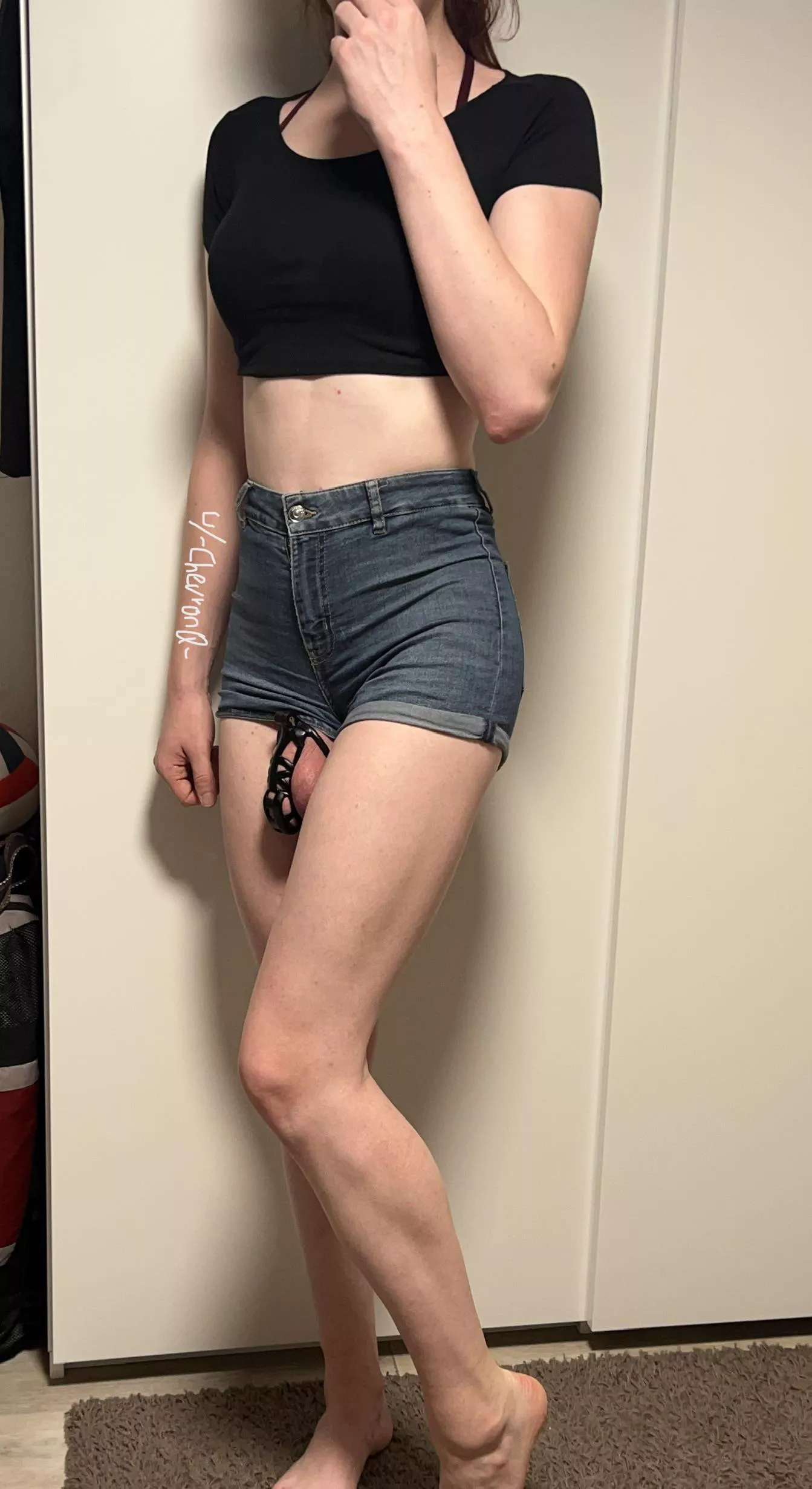 [4/31] what do you mean, there is something in my crotch? Oopsie ðŸ˜Œ Now that youâ€™ve seen it, I hope you like it. [25F]