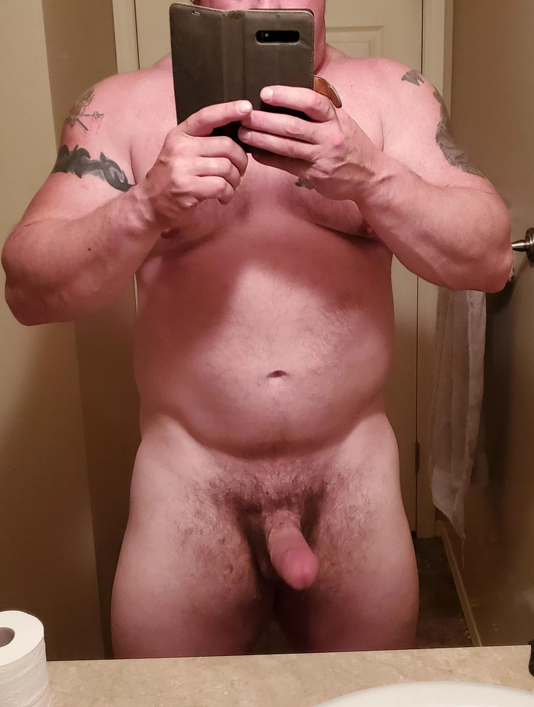 (43)(male) bored at work thought I would post this😈