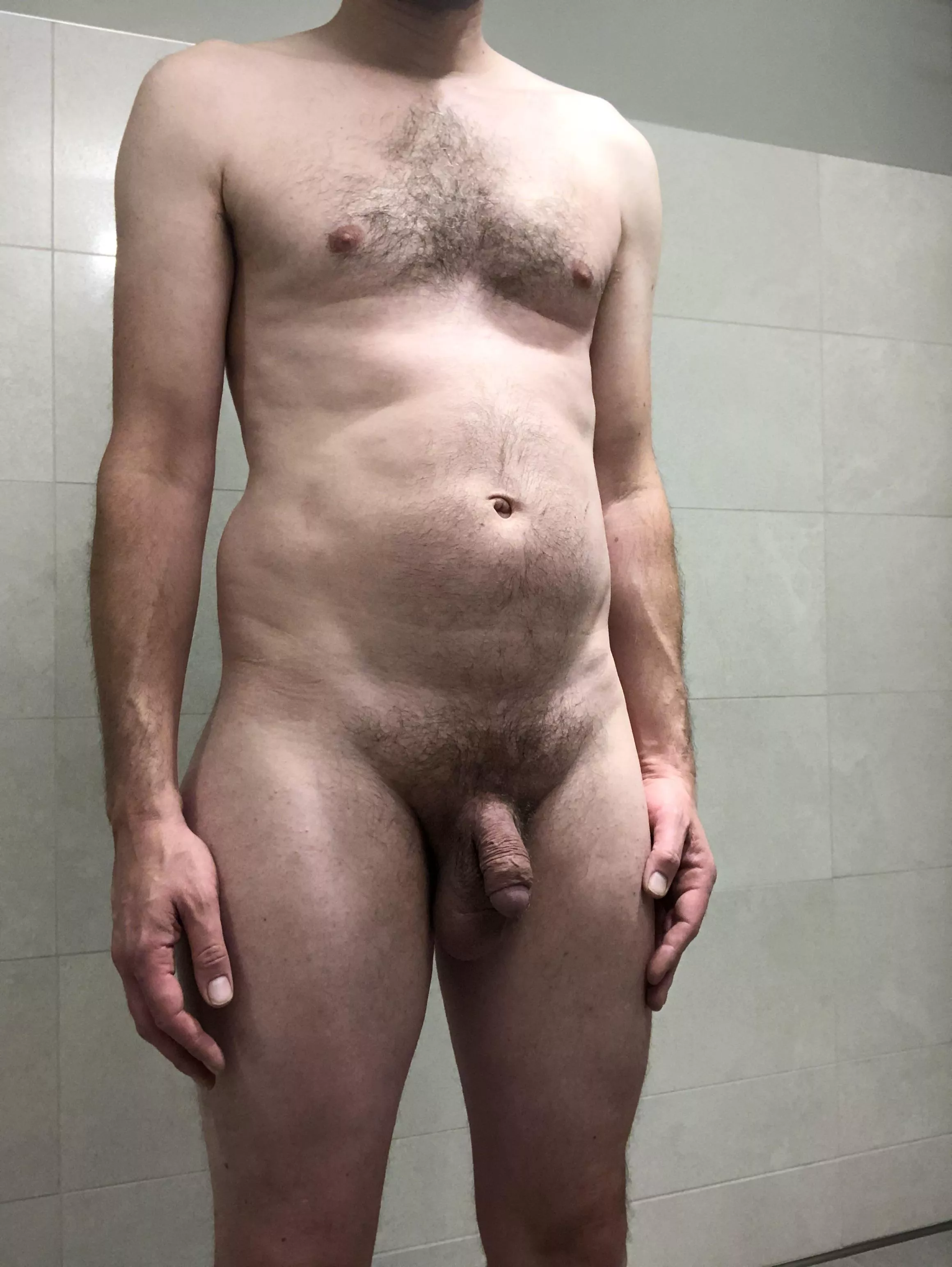 44y, 160, 5'11, not sure how I feel about my body hair... to shave or not to shave.