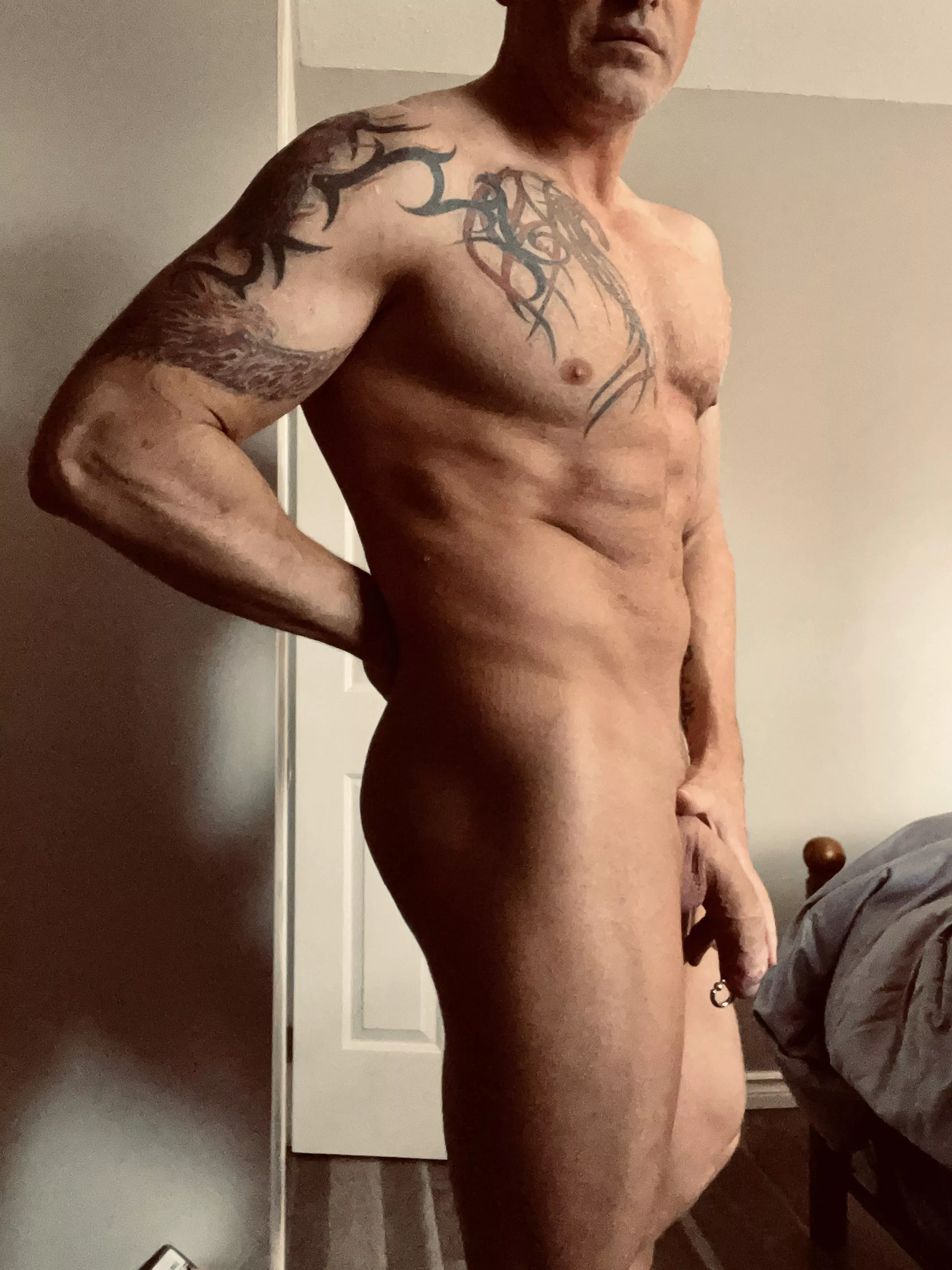 [45] fit, pierced, bisexual dad here