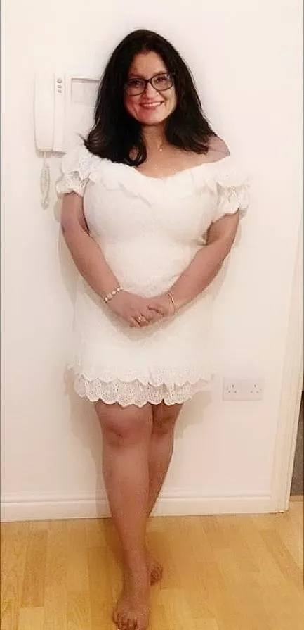 50+ Mom trying sexy dresses for your bullies