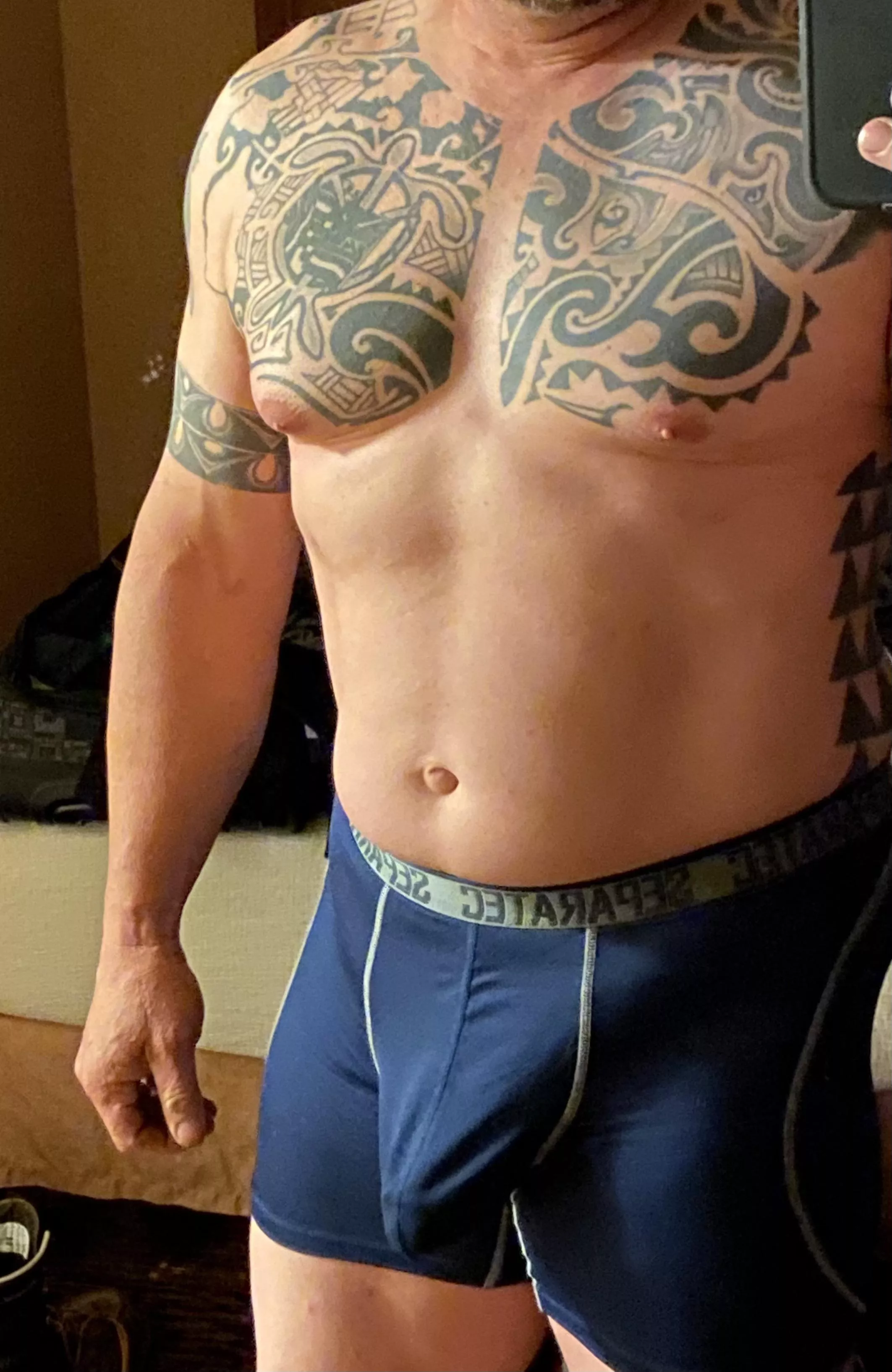 [51] Hard work to stay in shape