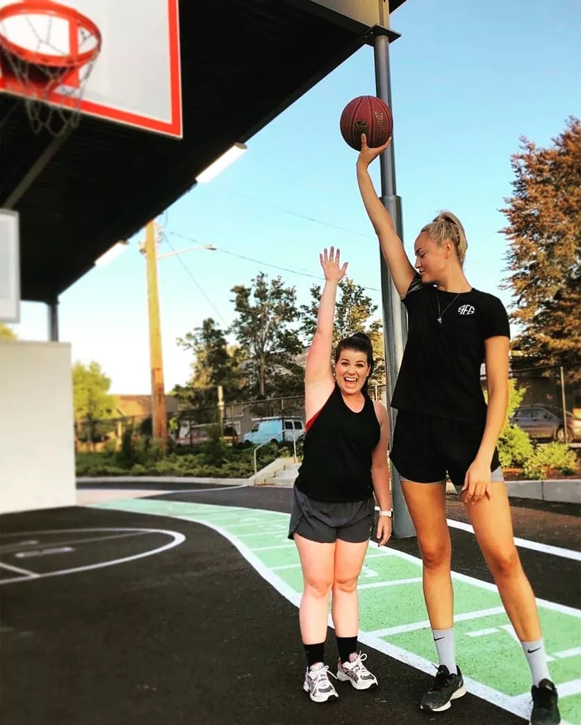 6'5 vs 5'0