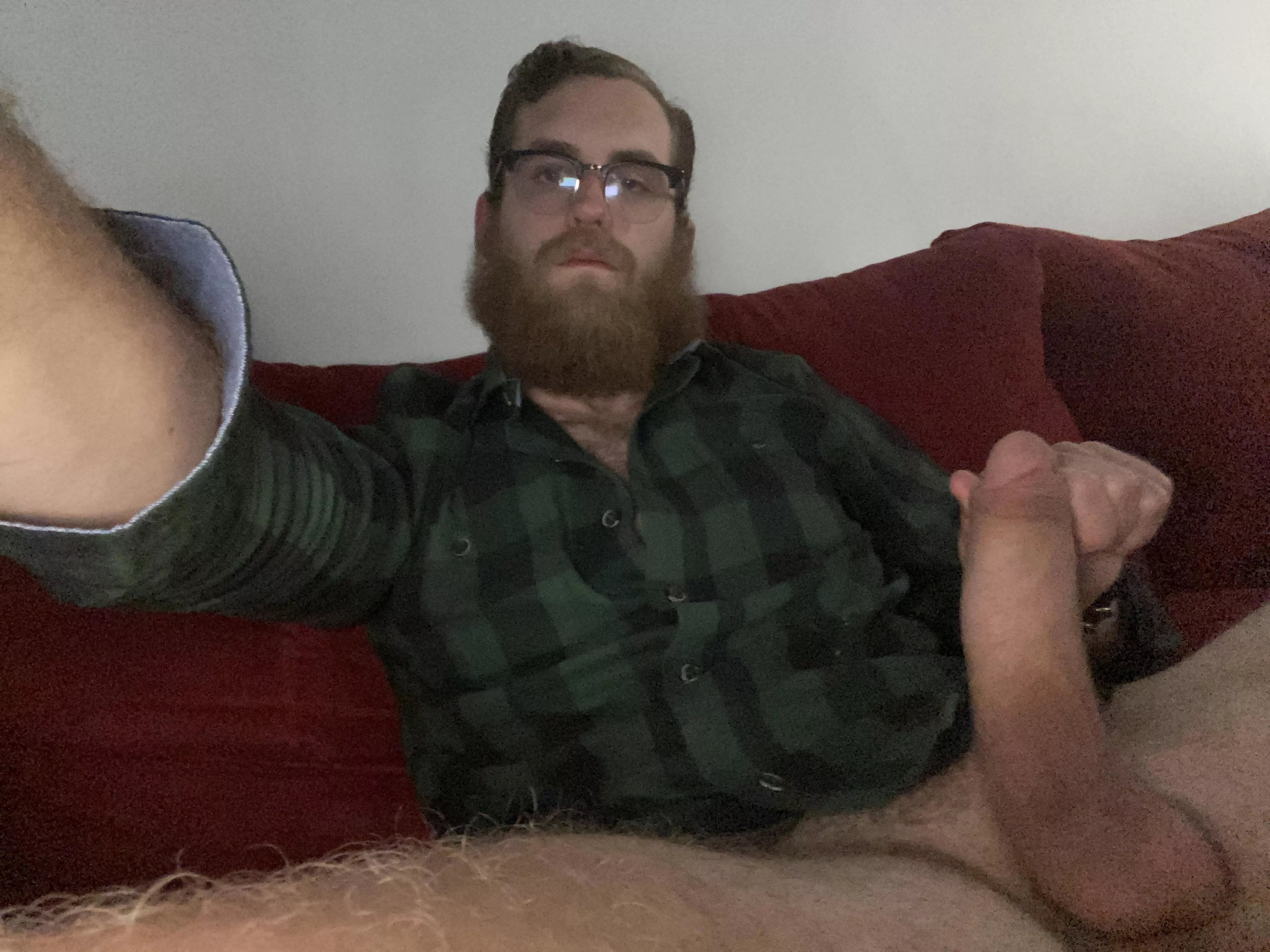 6â€™6â€ here, showing my proportional cock