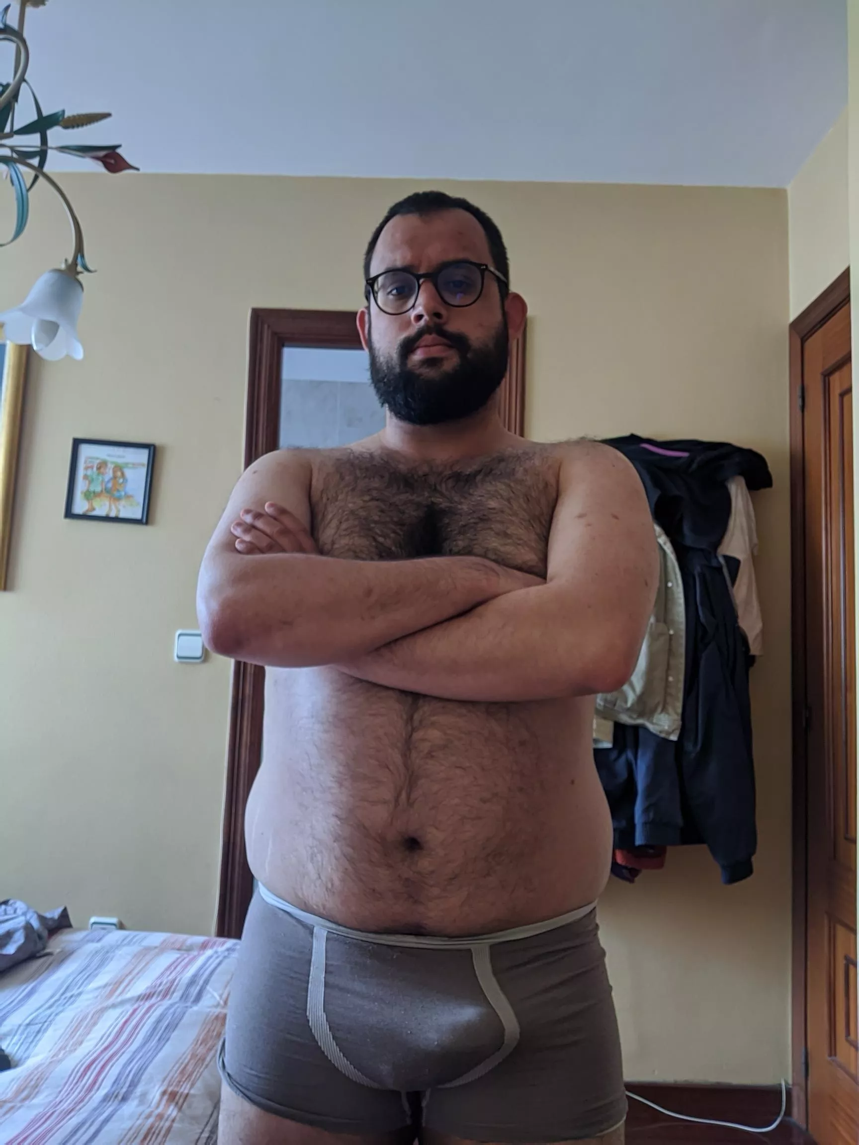 A bear in boxers!