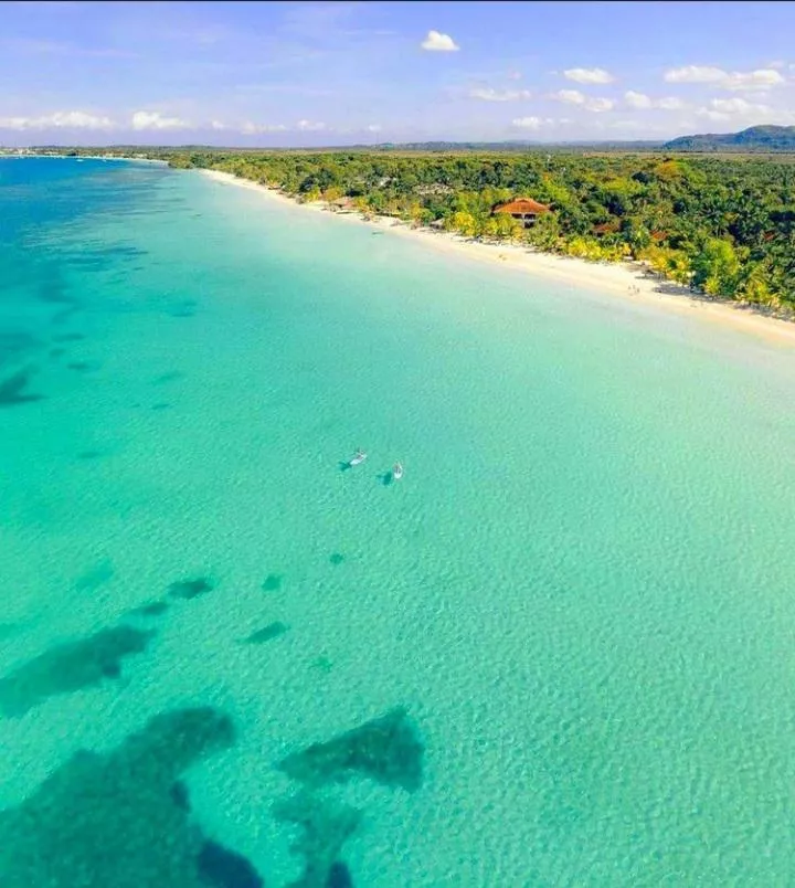 A beautiful beach on a tropical island!