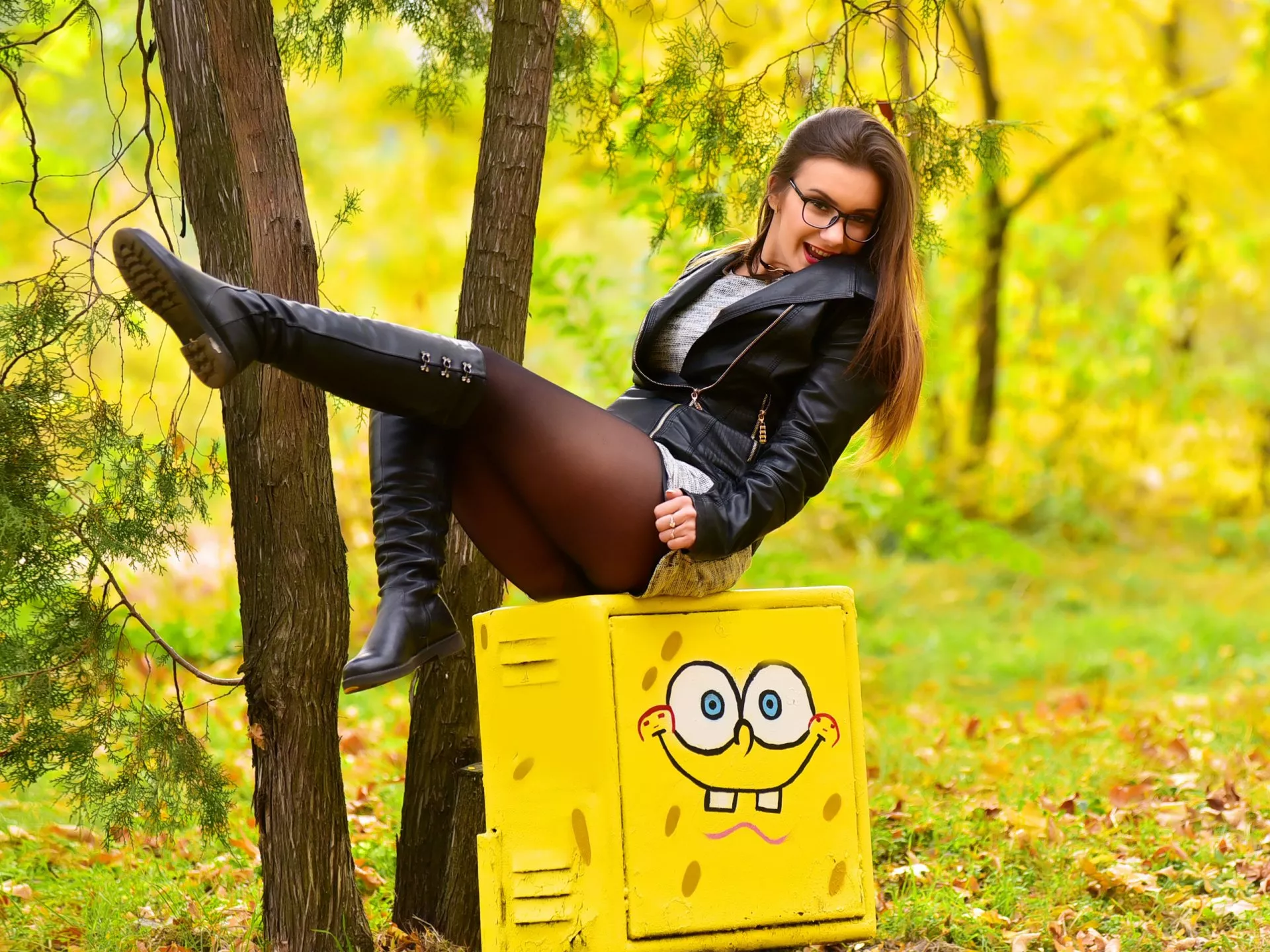 Adorable babe with casual boots