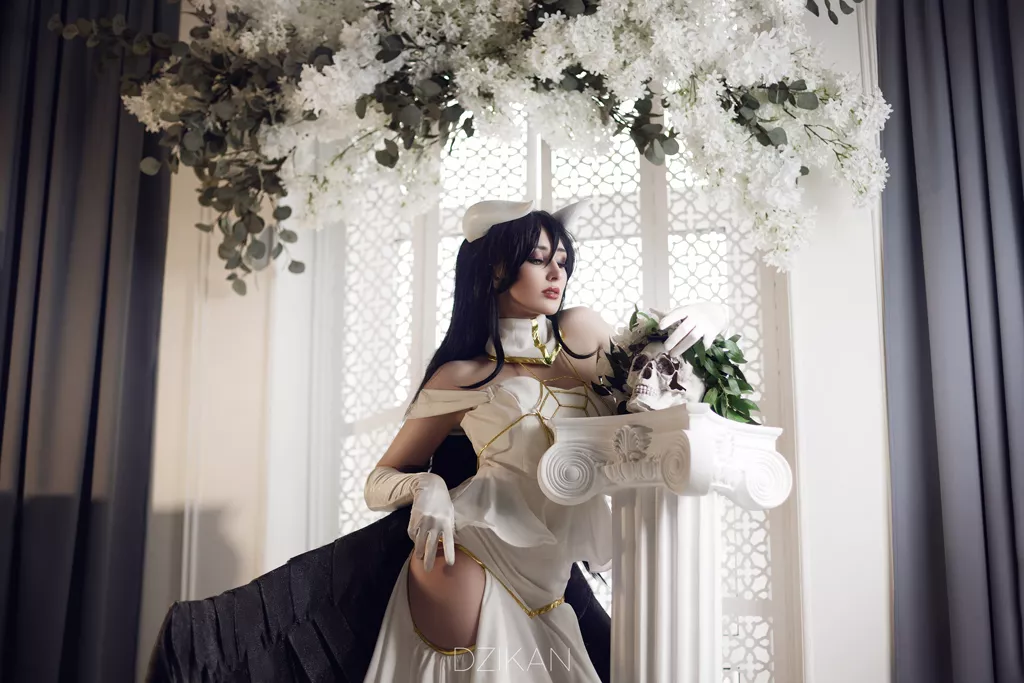 Albedo cosplay photoshoot by Dzikan (Overlord)