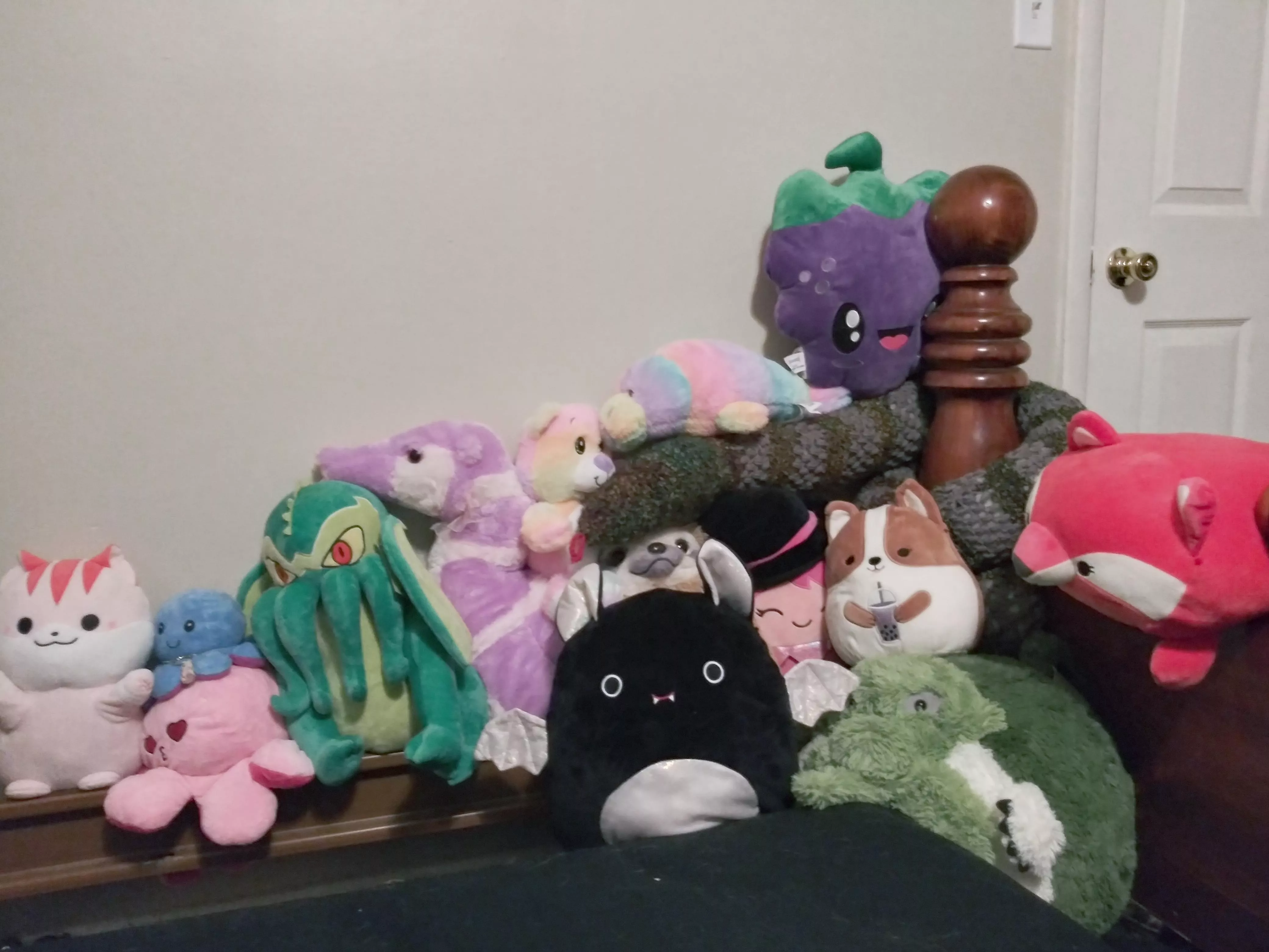 ALLLL TEH STUFFIES!!! is it bad I want more though?....