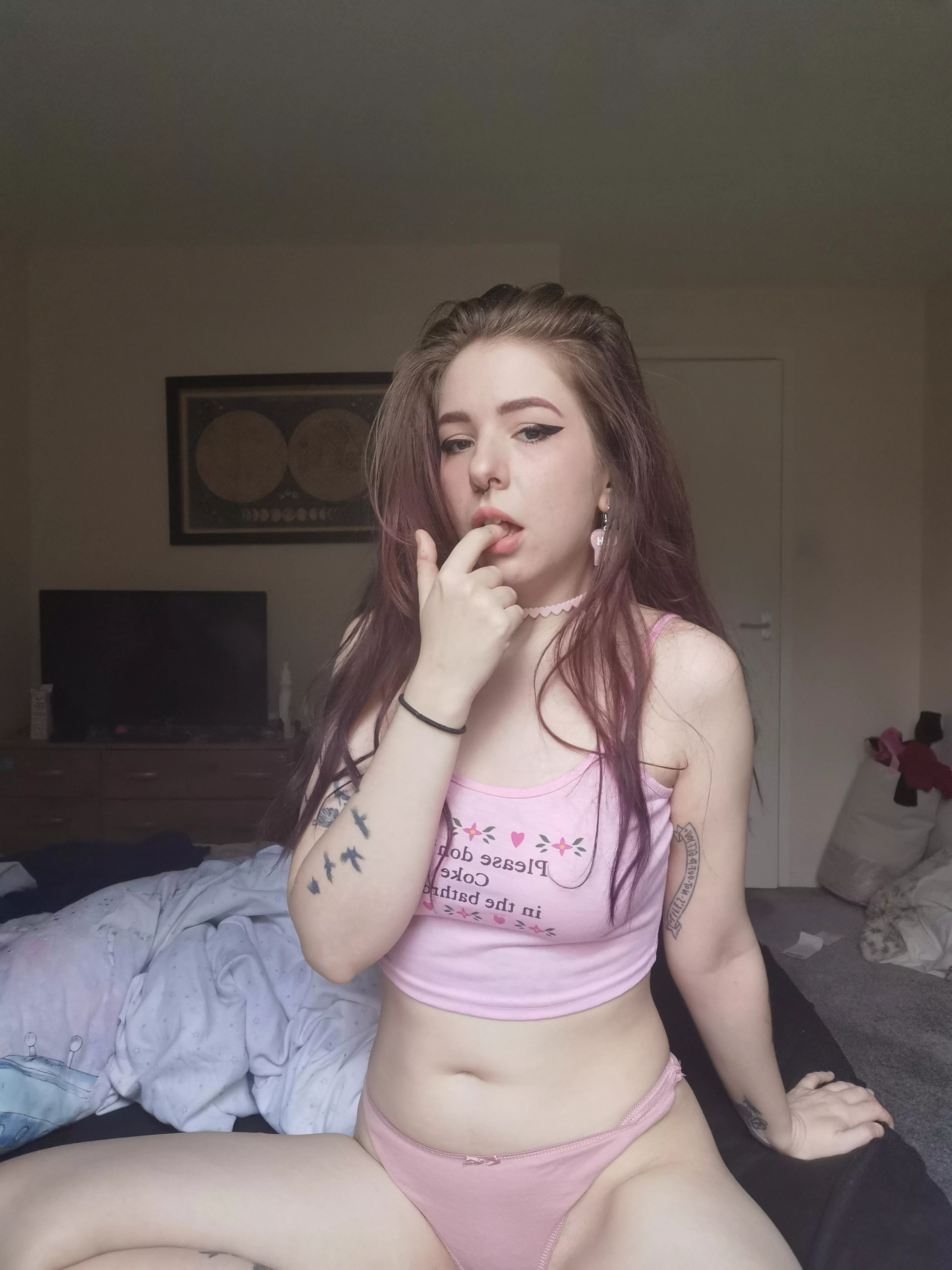 alt bitches can wear pink too ðŸ˜ˆ