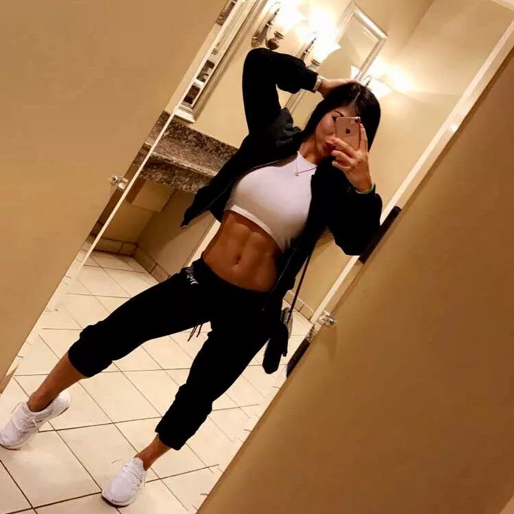 Always showing abs