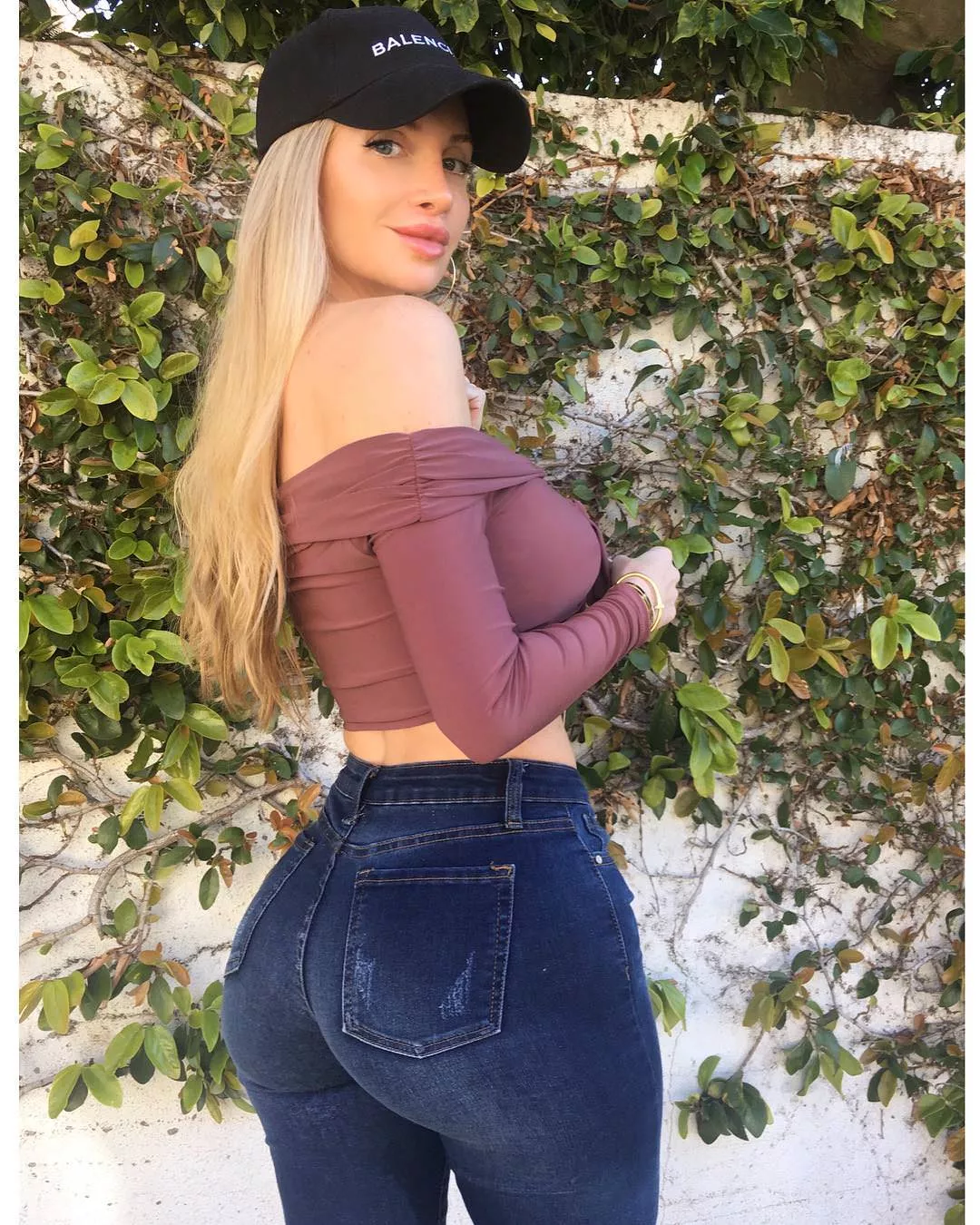 Amanda Elise Lee