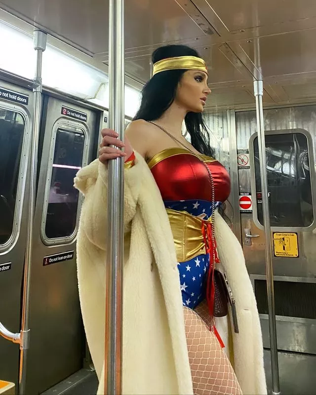 Amy Anderssen - Wonder Woman on Subway