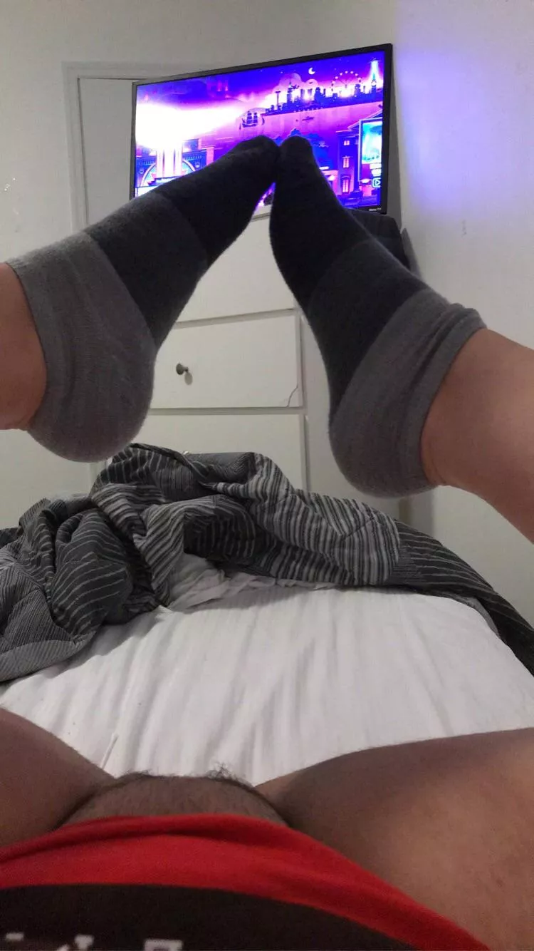 Ankle socks for the win 🥰[f]