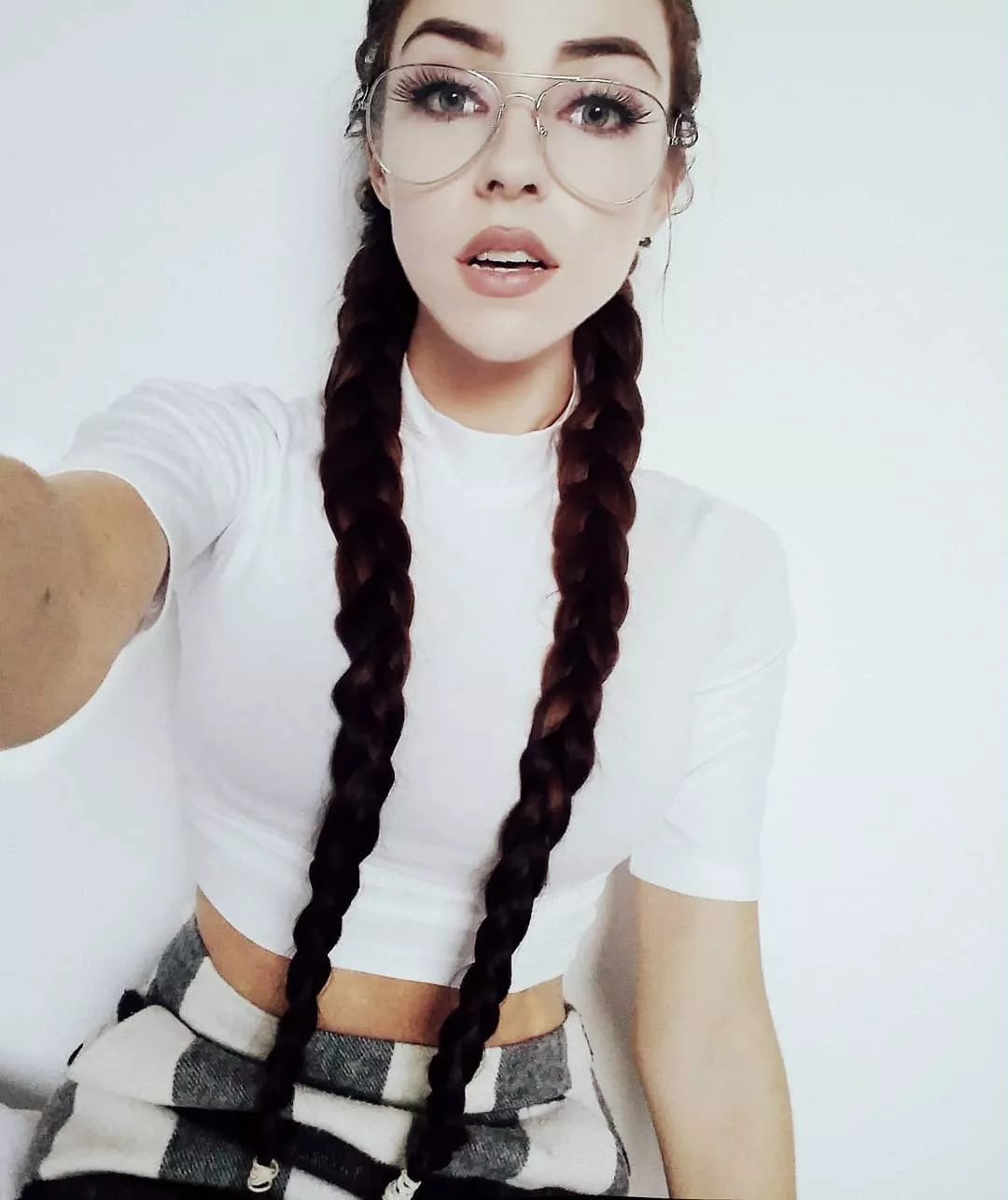 Anna in pigtails