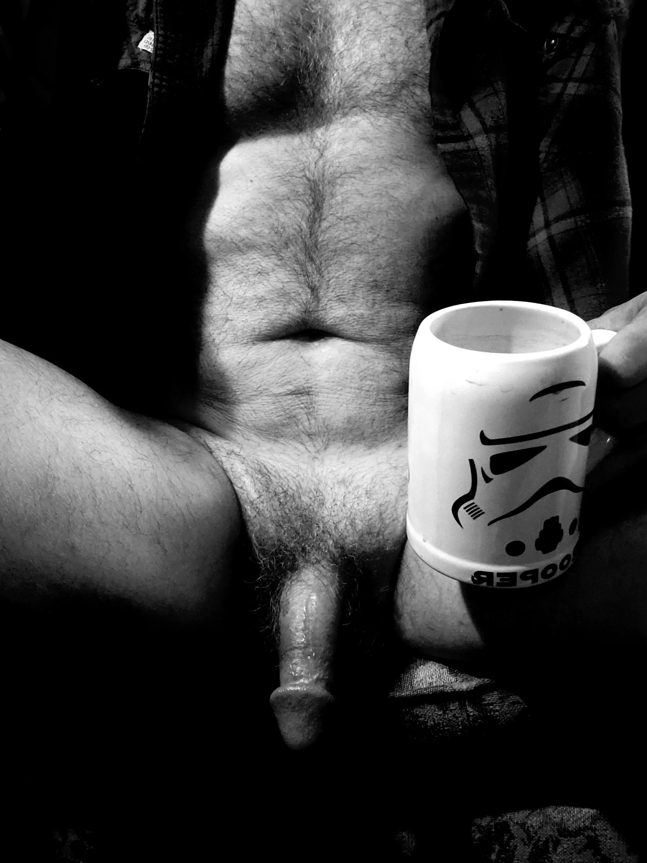 Another cold morning 🥶 more coffee to warm me up and pants or you could just come and keep me warm 😈☕☕😈