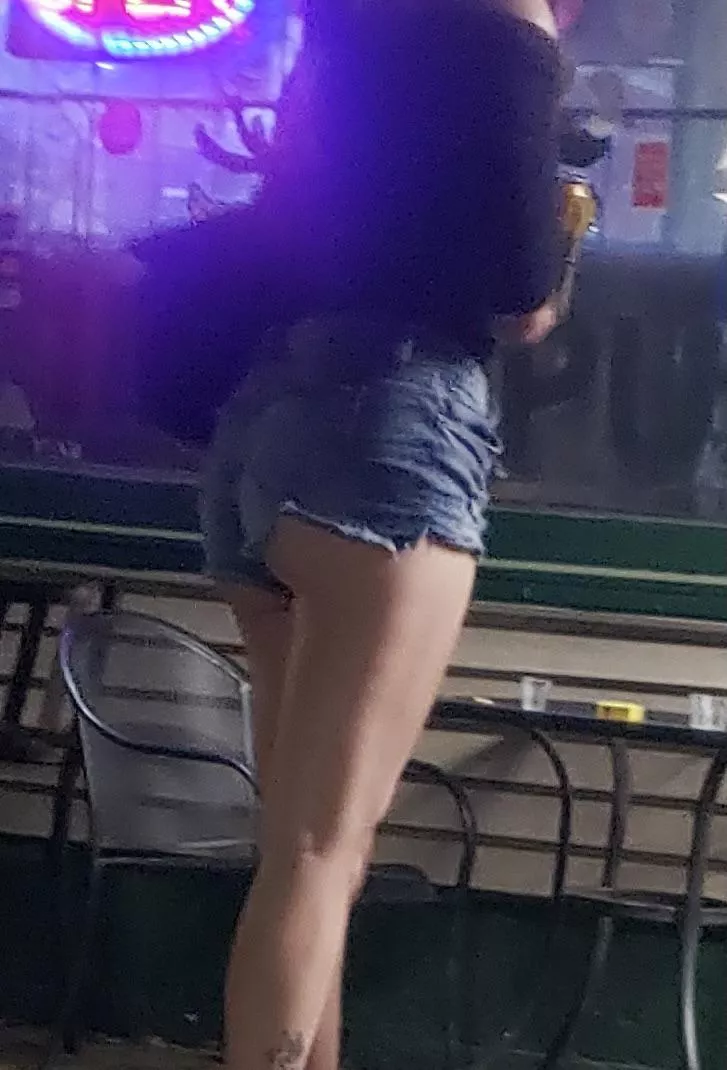 Another pic of the shorts my wife wore while out with friends