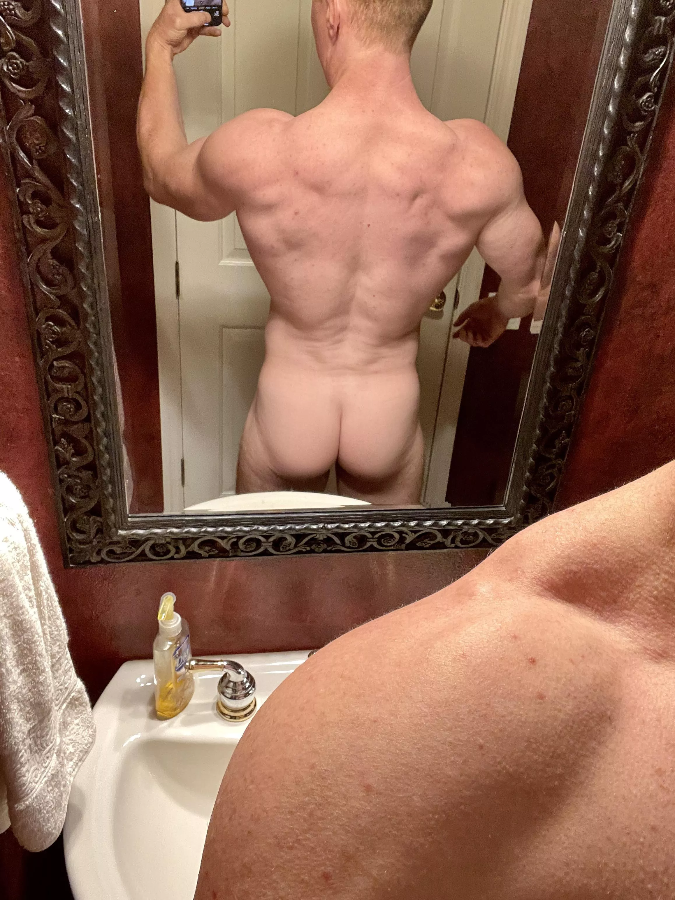 Any ladies fans of a muscular back and glutes? (40s)