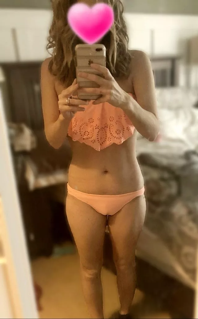 Any love for my mom bod? 😜 [36F]