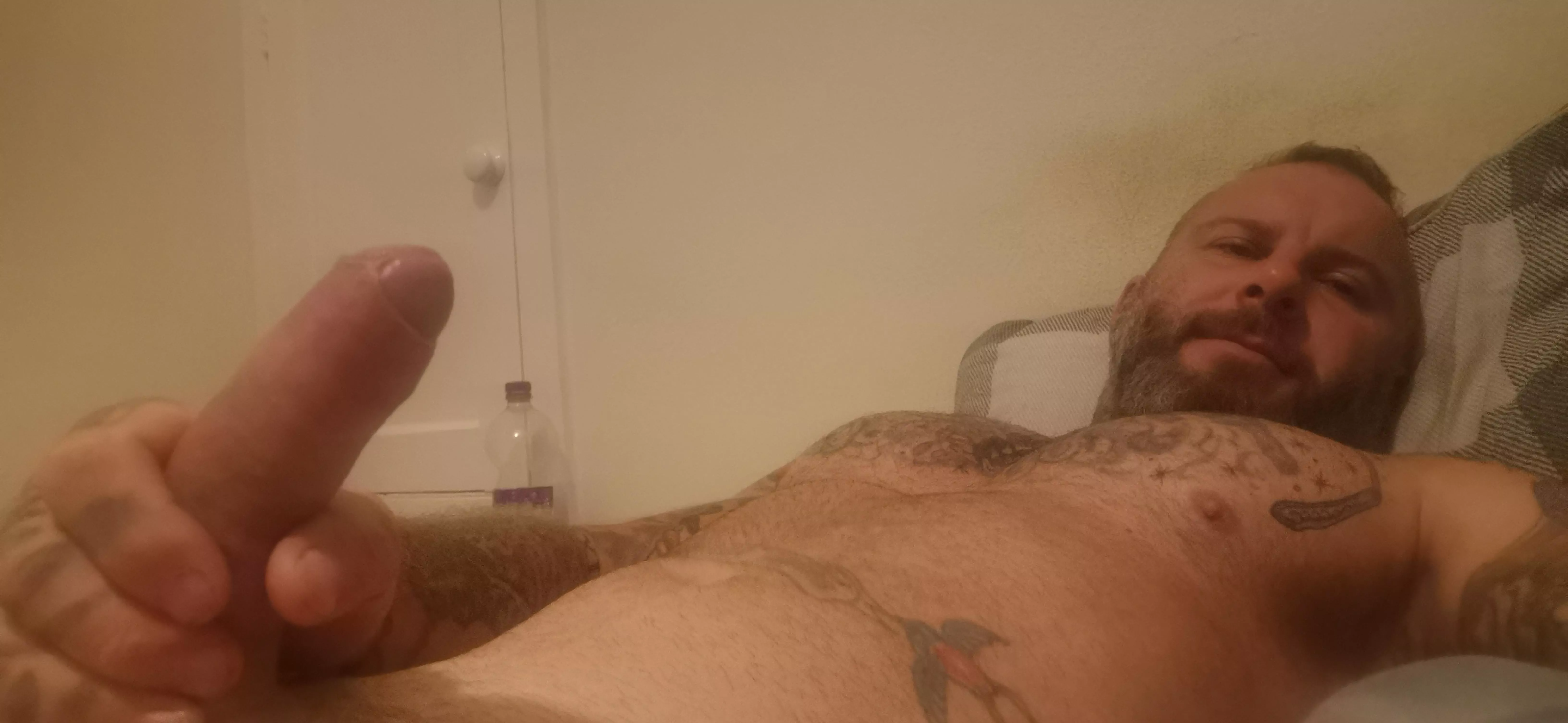 Any one wanna suck this (41)