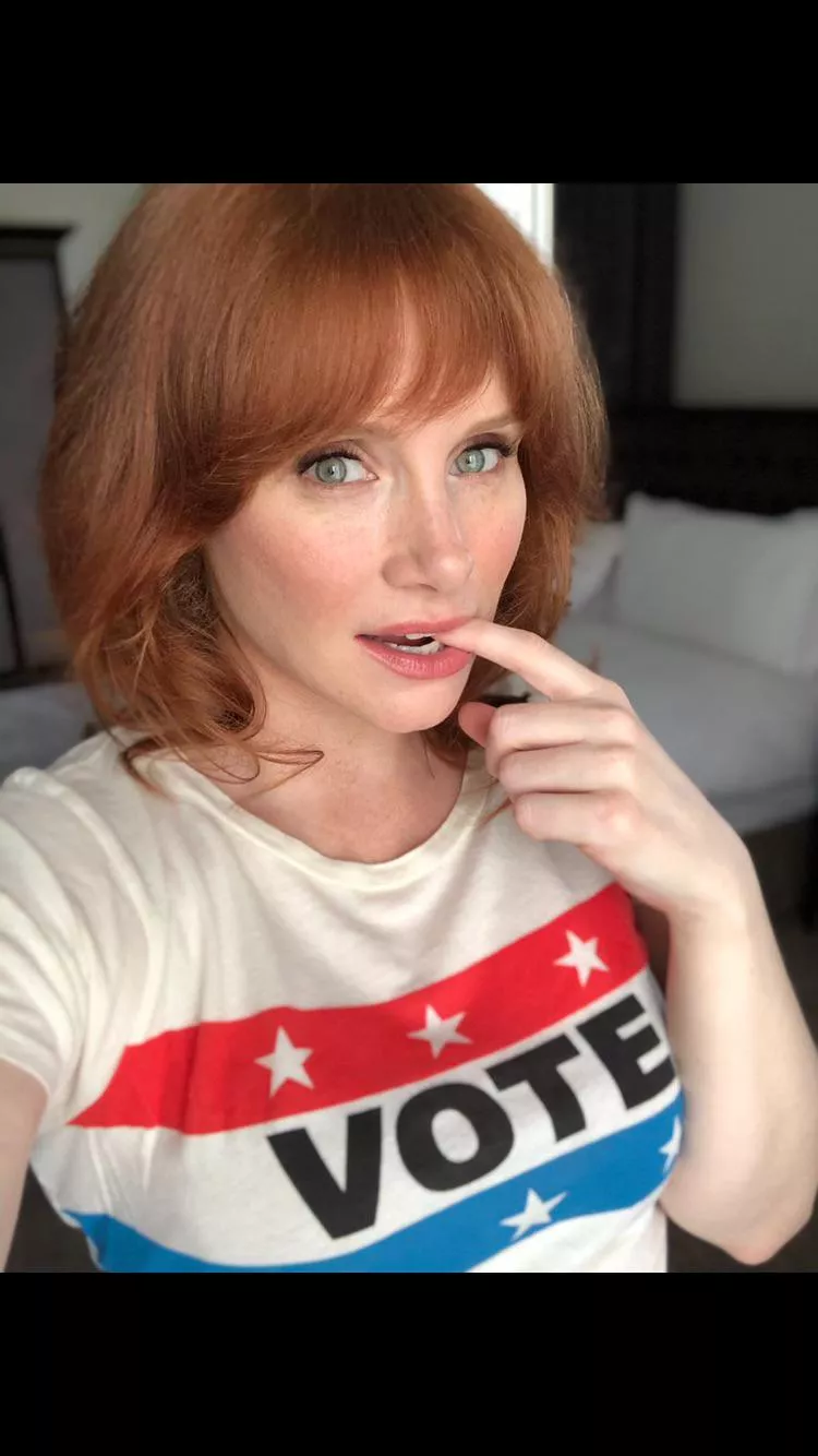 Anybody wanna rp as Bryce Dallas Howard for me?