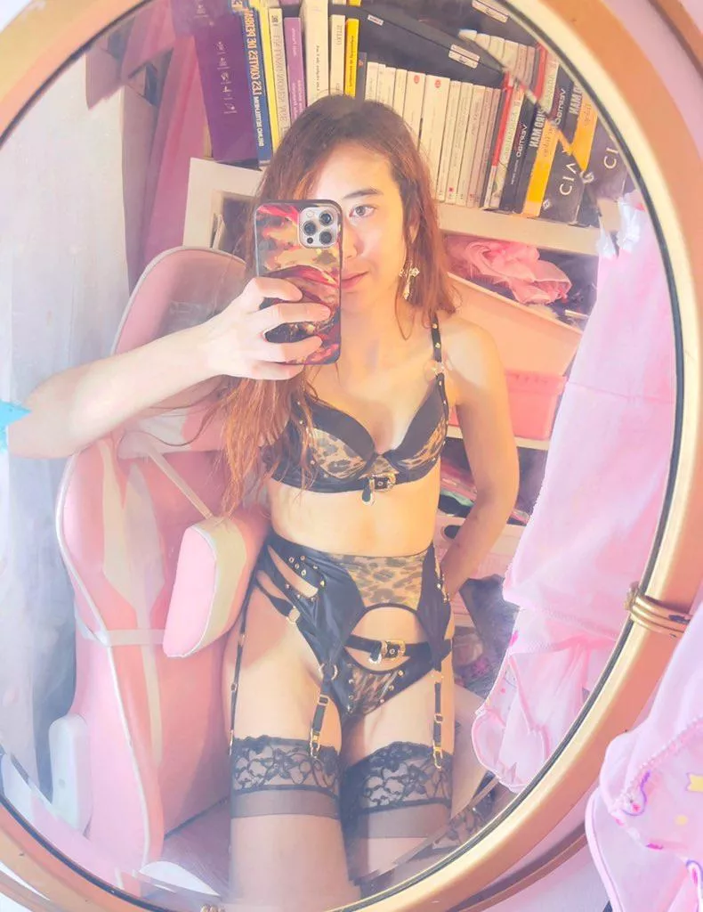 Anyone a fan of Honey Birdette?