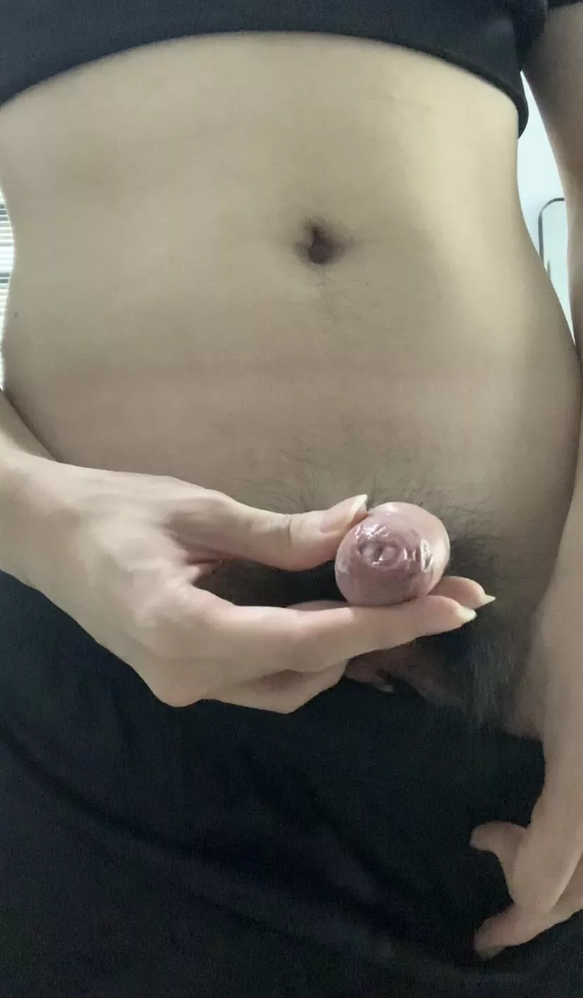 Anyone like this tight foreskin 🥺🥺