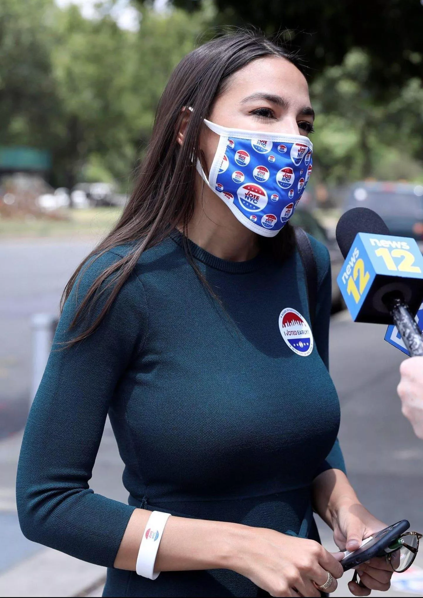 AOC has the body of a pornstar