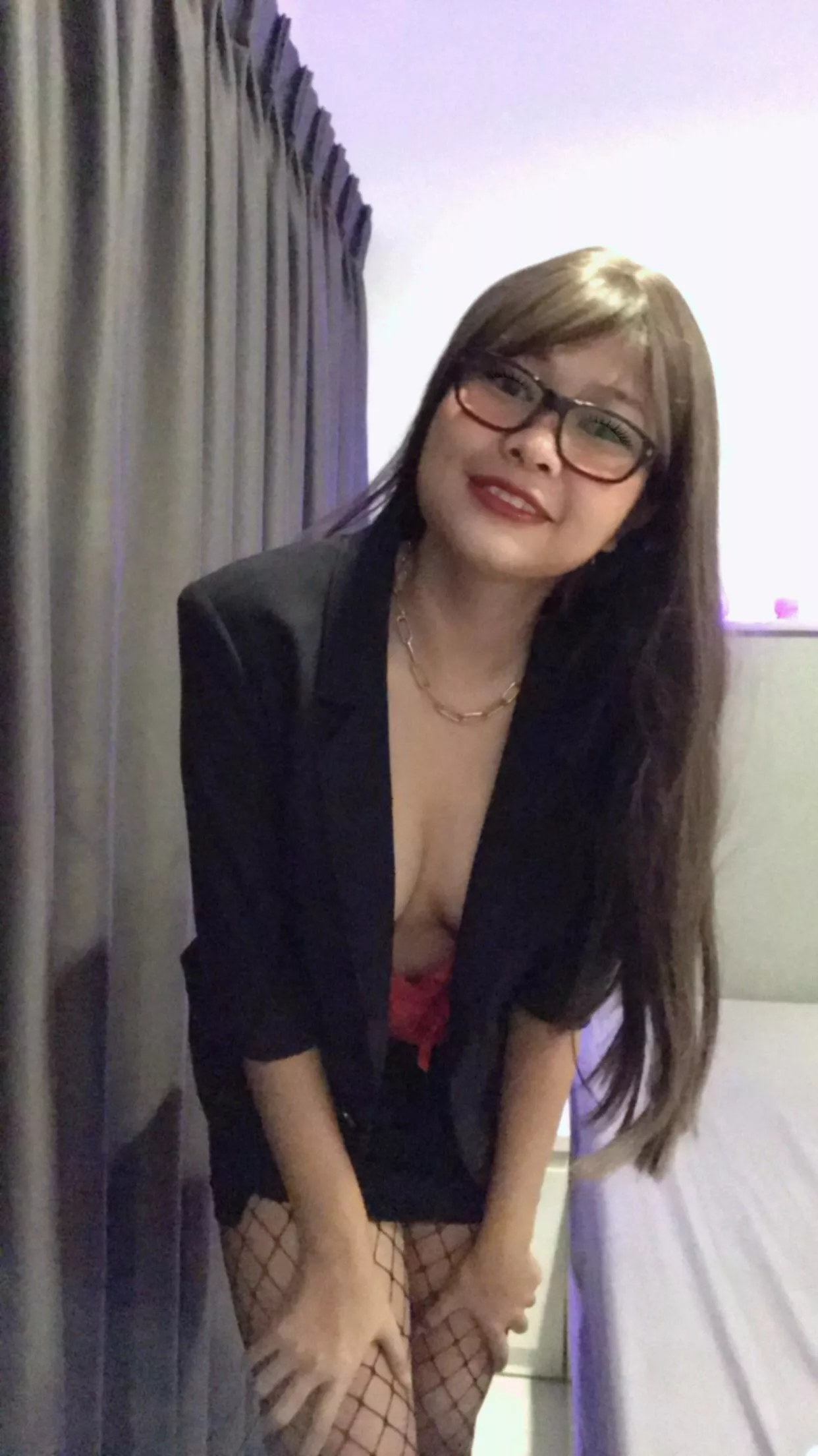 Are you into secretaries?🥰