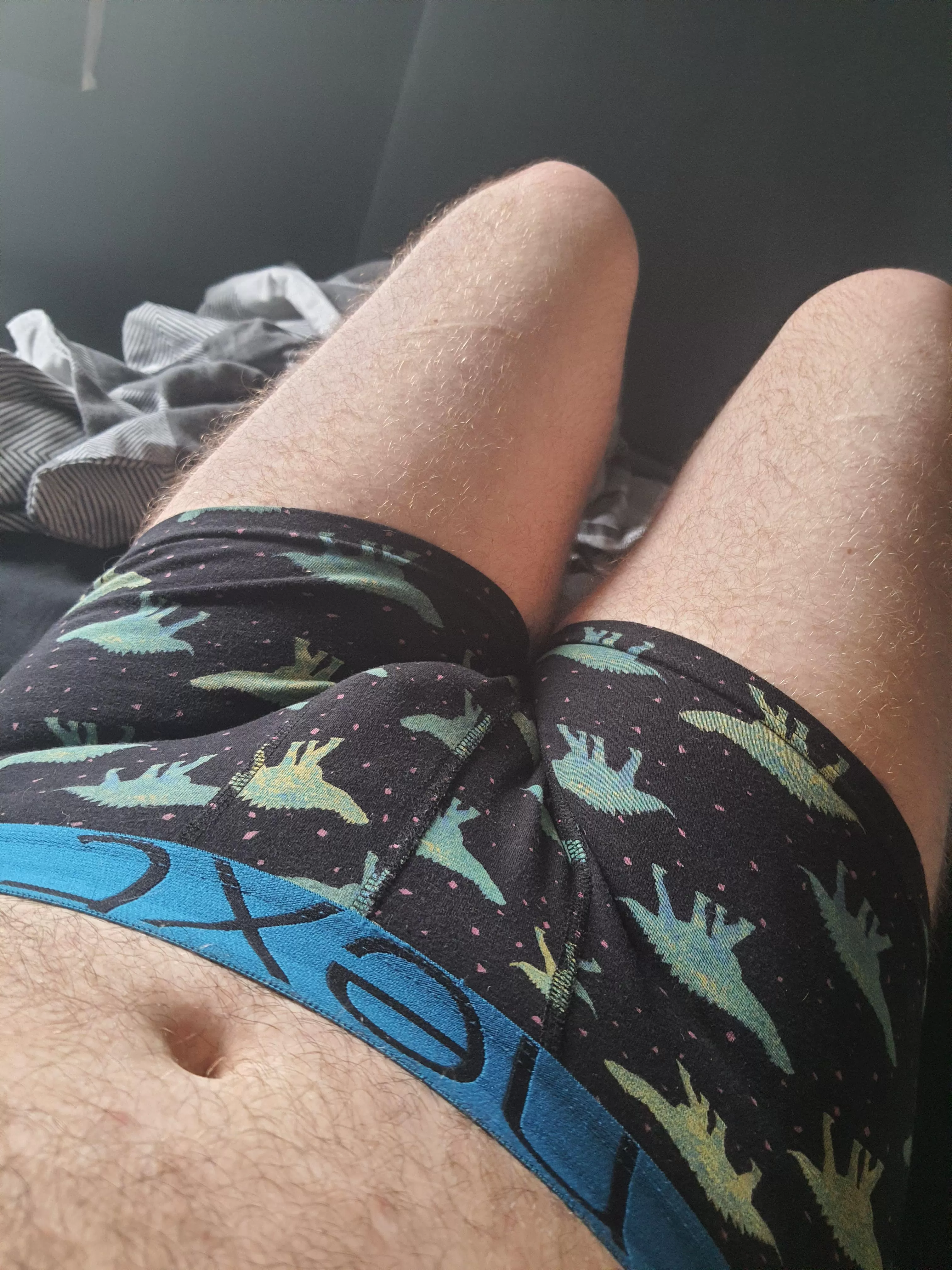 Aren't my dino undies cute~? 💙💚