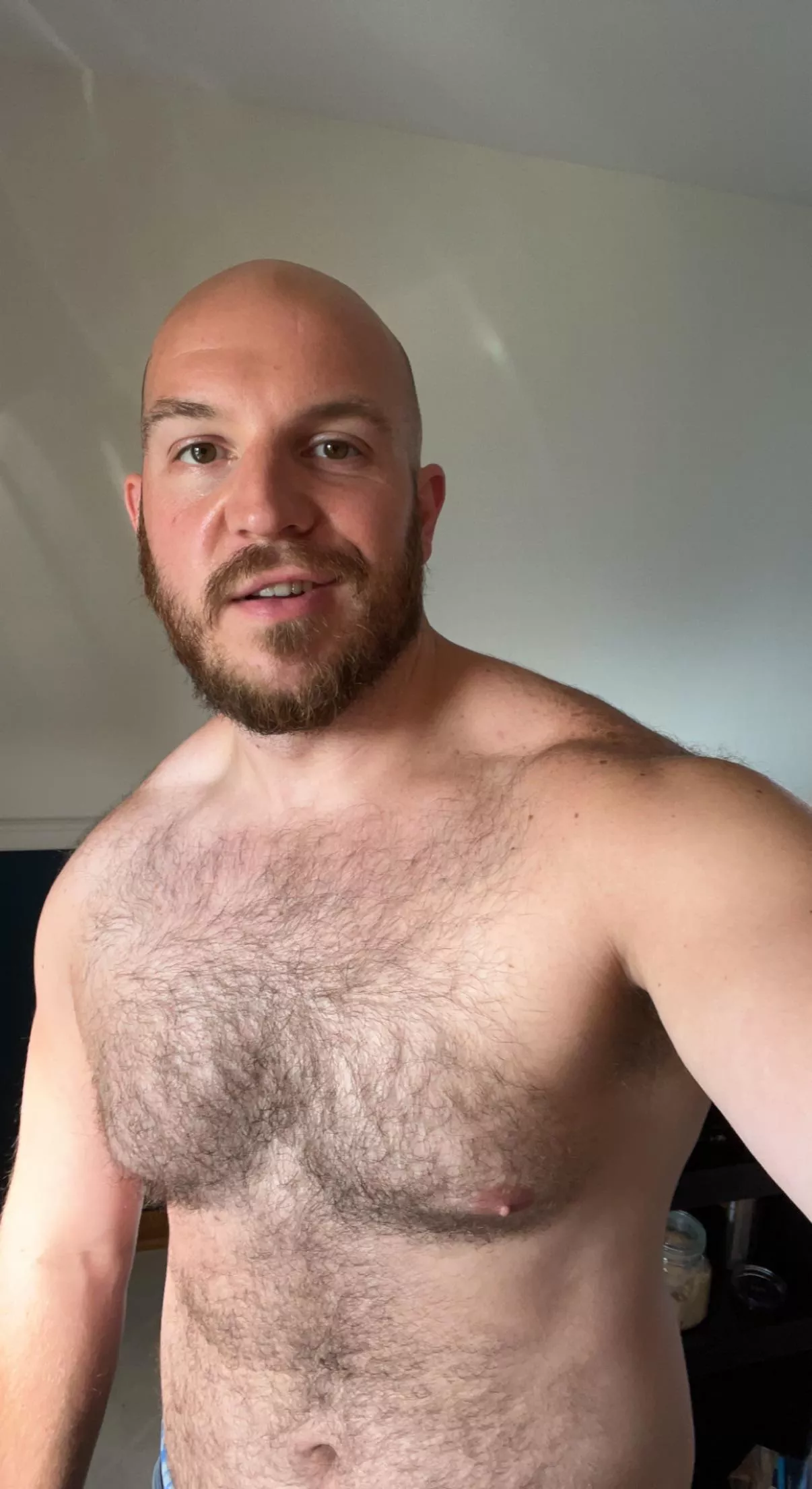 Arguably good lighting, but still feel like the gym is paying off :)